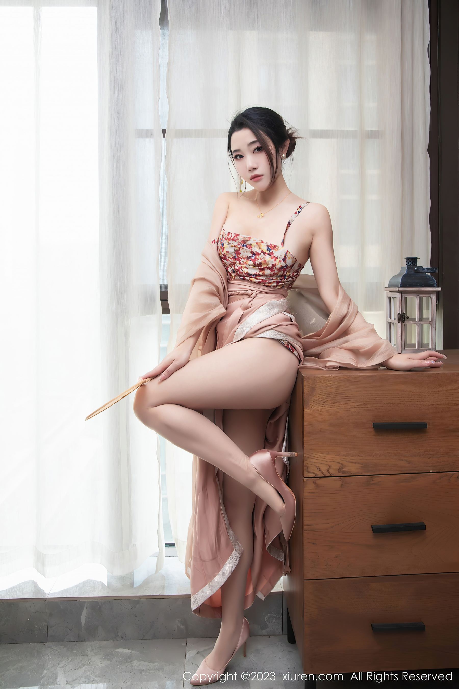 [XiuRen秀人网] No.6457 严利娅Yuliya 性感汉服·合集-妙妙屋