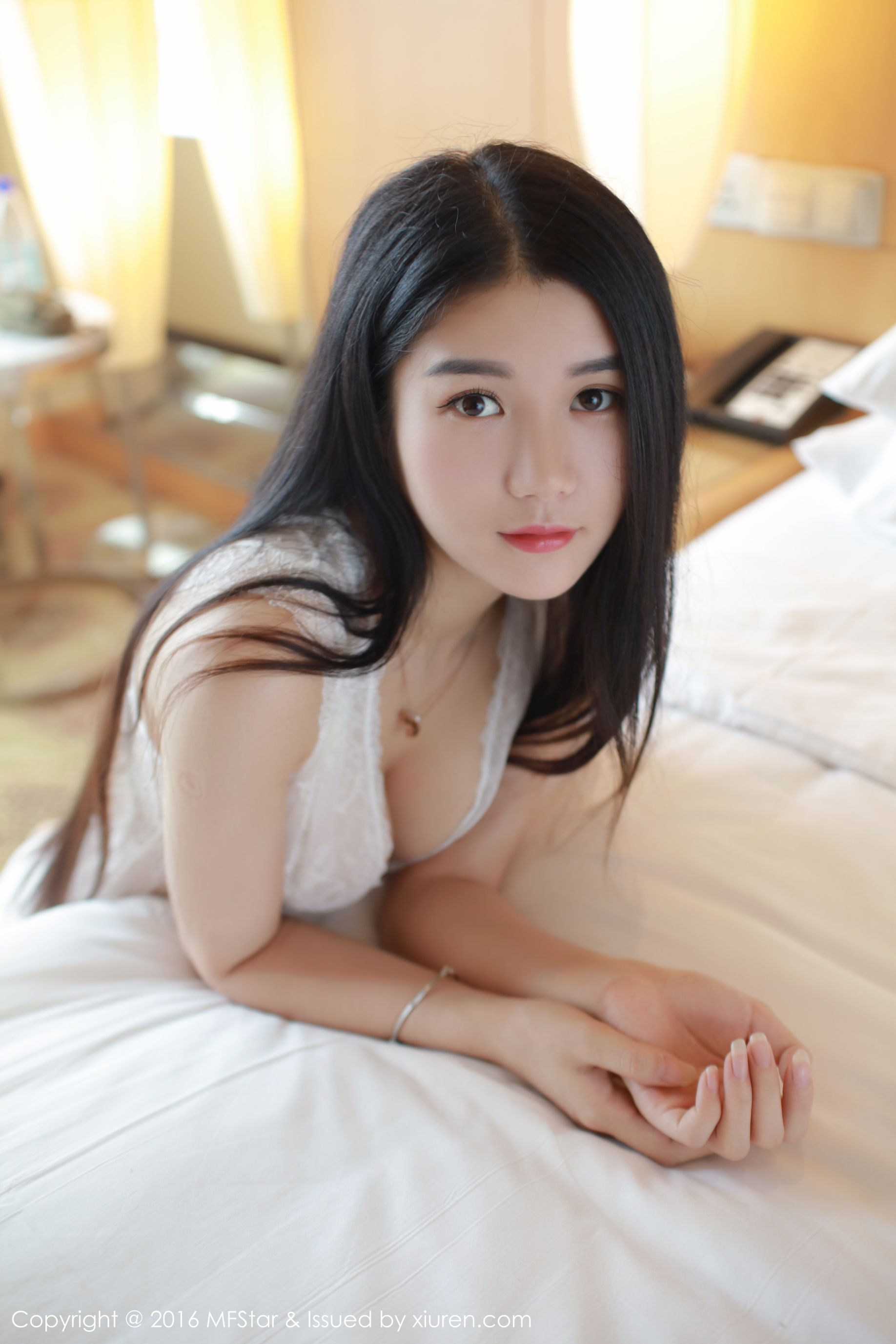 王梓童Doirs《气质独特，肌肤胜雪，杨柳细腰的美女模特》 [模范学院MFStar] Vol.062·合集-妙妙屋