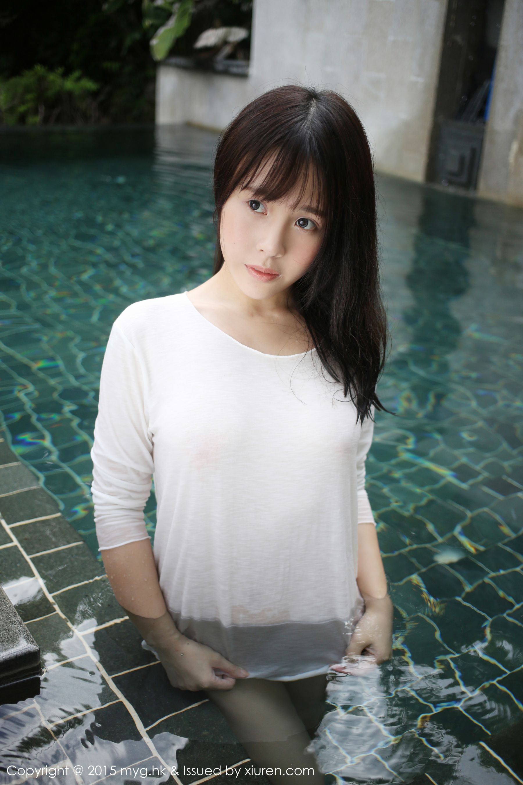 Evelyn艾莉《泳池湿身》 [美媛馆MyGirl] Vol.180·合集-妙妙屋