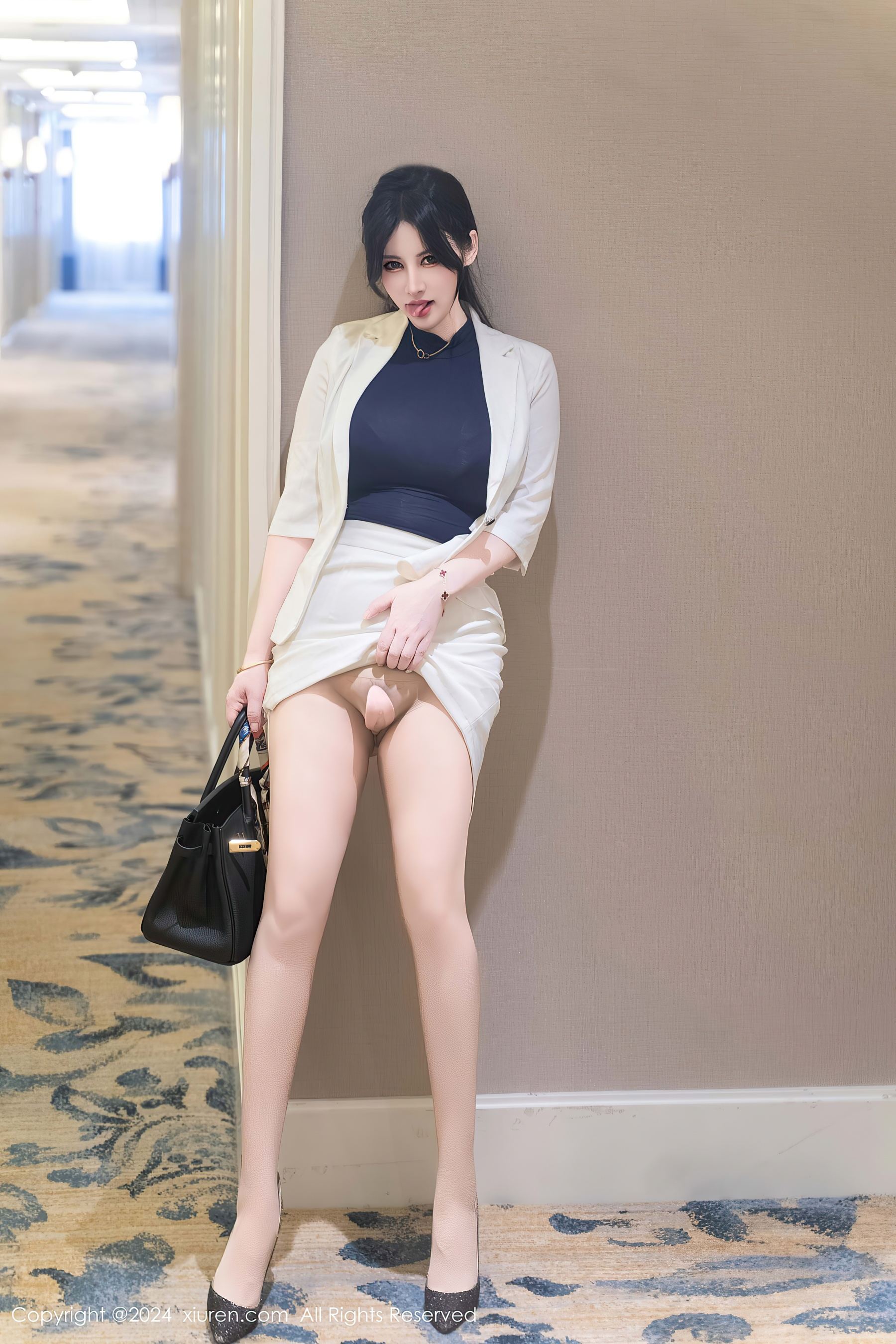 [XiuRen秀人网] No.9319 诗诗kiki 丝袜美臀·合集-妙妙屋