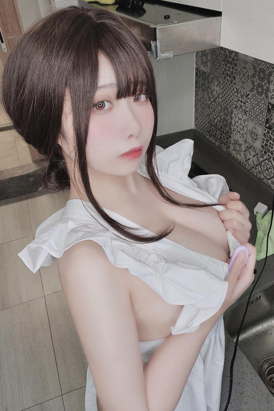 贞子蜜桃-No.016 – 围裙自拍 [38P 1V]·合集-妙妙屋