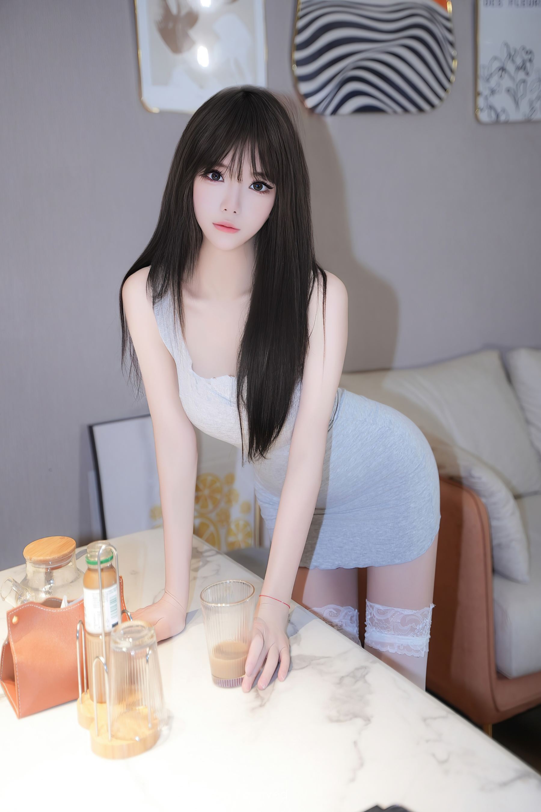 [XiuRen秀人网] No.9501 沐言yanyan 丝袜美腿·合集-妙妙屋