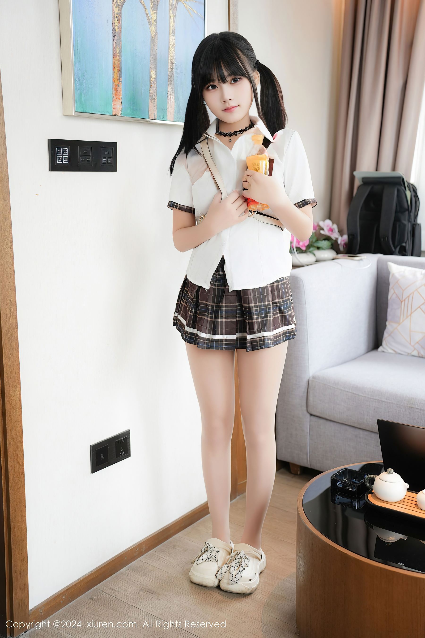 [XiuRen秀人网] No.9573 姚若兮vay 美腿丝袜·合集-妙妙屋