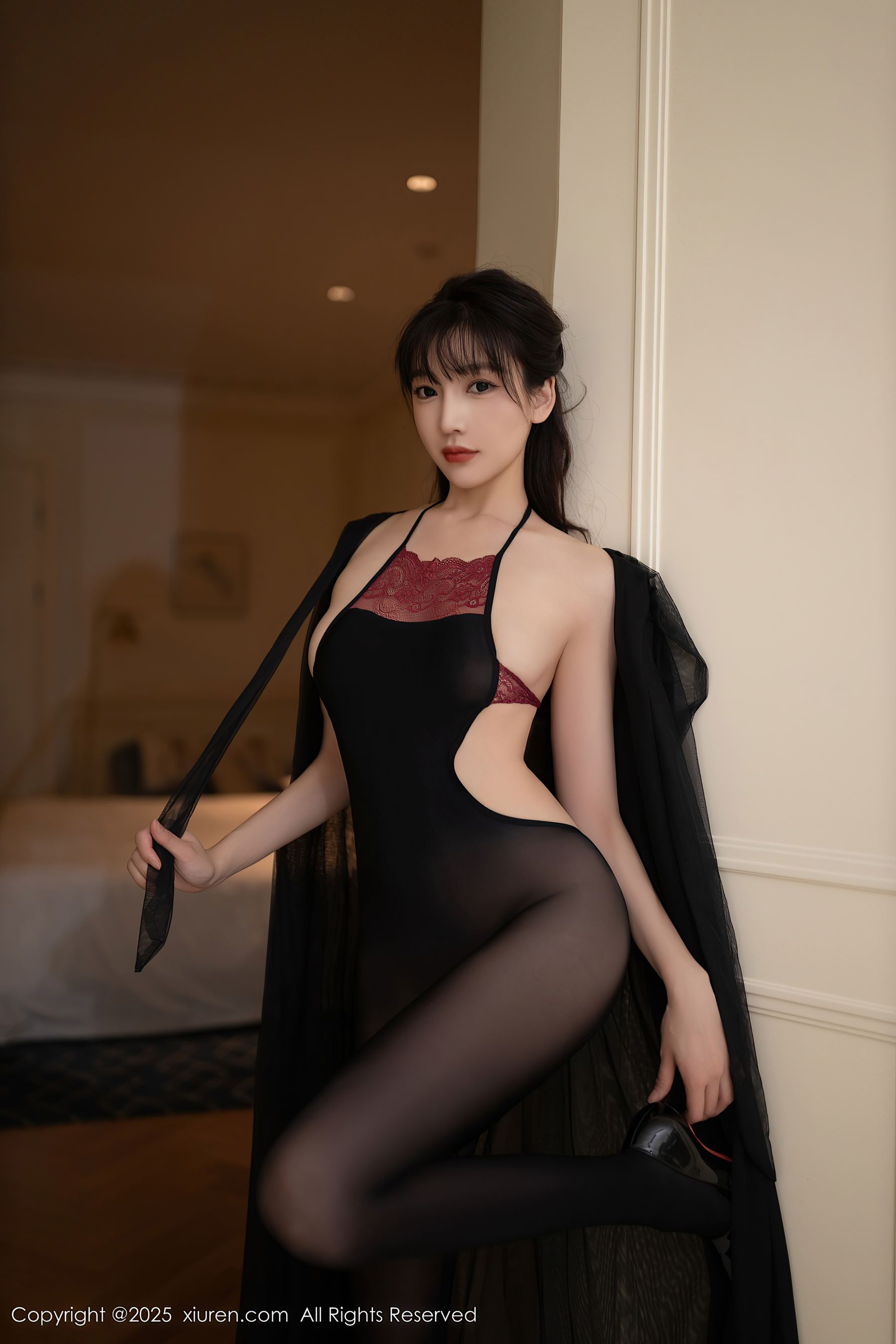 [XiuRen秀人网] No.9735 陆萱萱 黑丝美腿·合集-妙妙屋