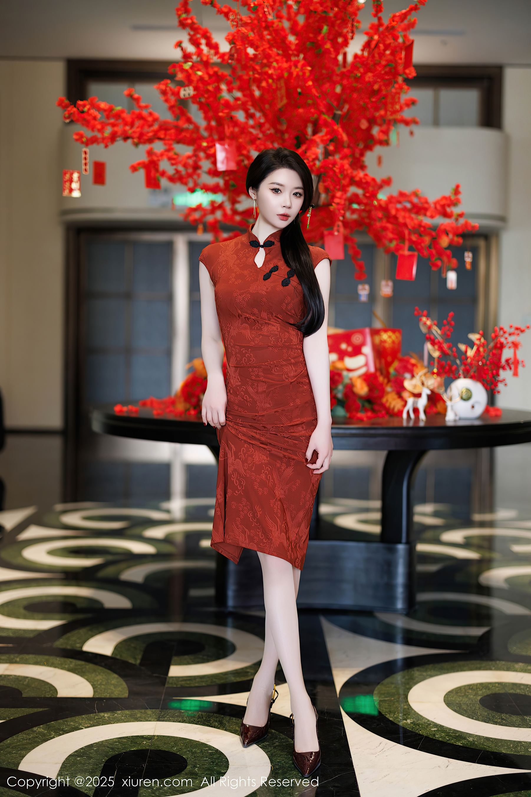 [XiuRen秀人网] No.9812 梦心玥 旗袍美腿·合集-妙妙屋