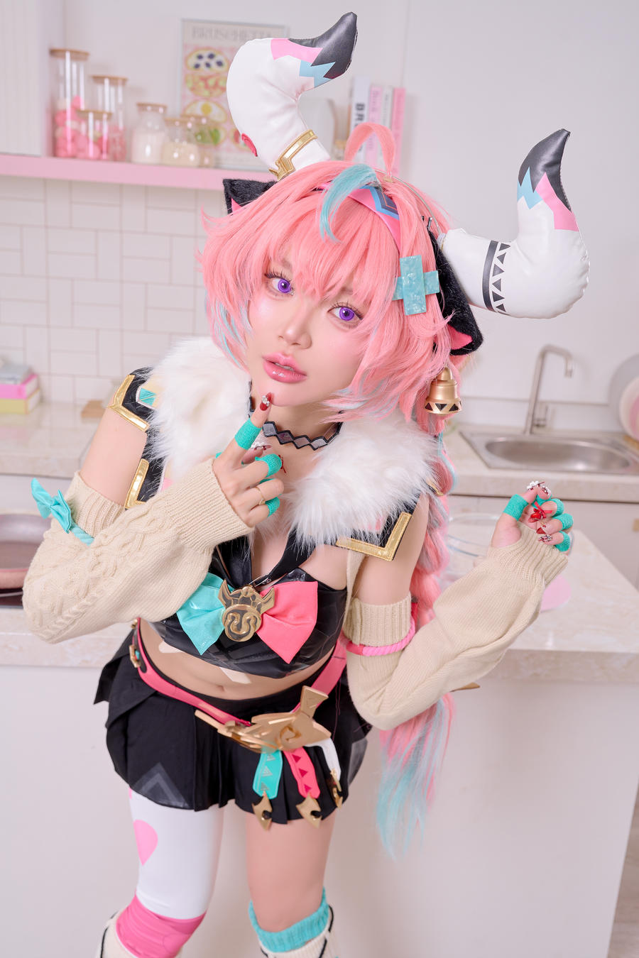 ZinieQ-No.117 – Varesa [33P 2V]·合集-妙妙屋