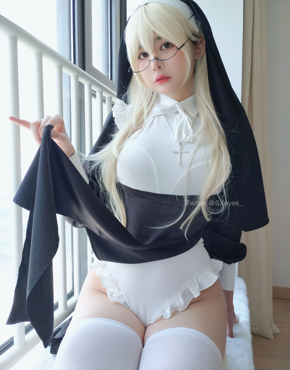 眼酱大魔王w-No.069-修女姐姐 [34P 2V]·合集-妙妙屋