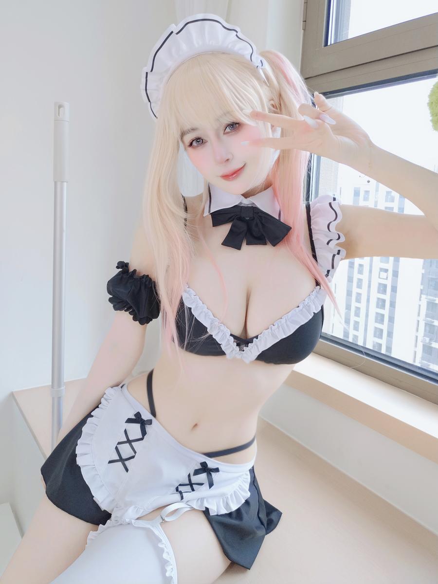 白银81-No.156 – [Fantia] 2025年12月订阅 (7套) [70P 1V]·合集-妙妙屋