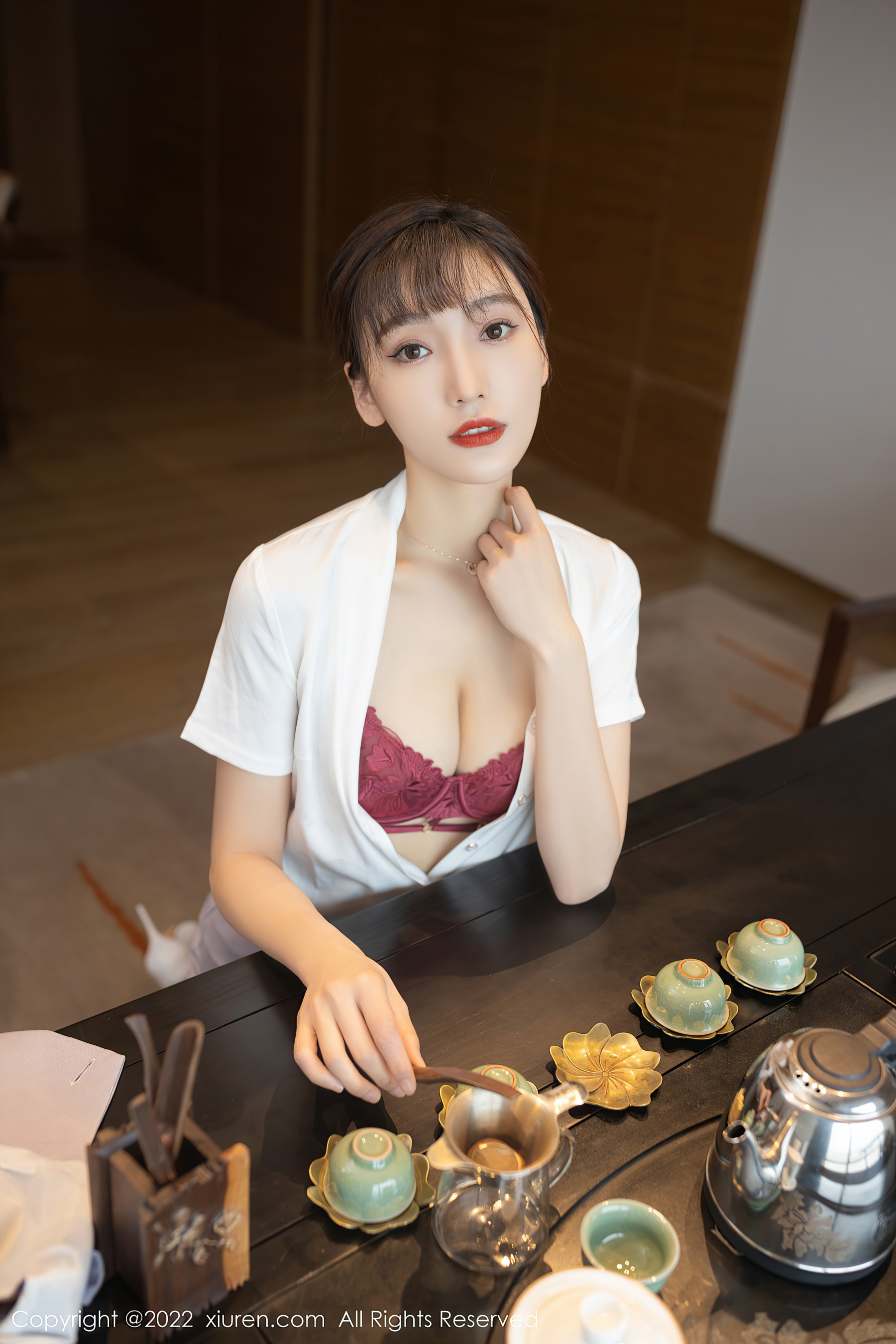 [XiuRen秀人网] No.4694 陆萱萱 短裙旅拍·合集-妙妙屋