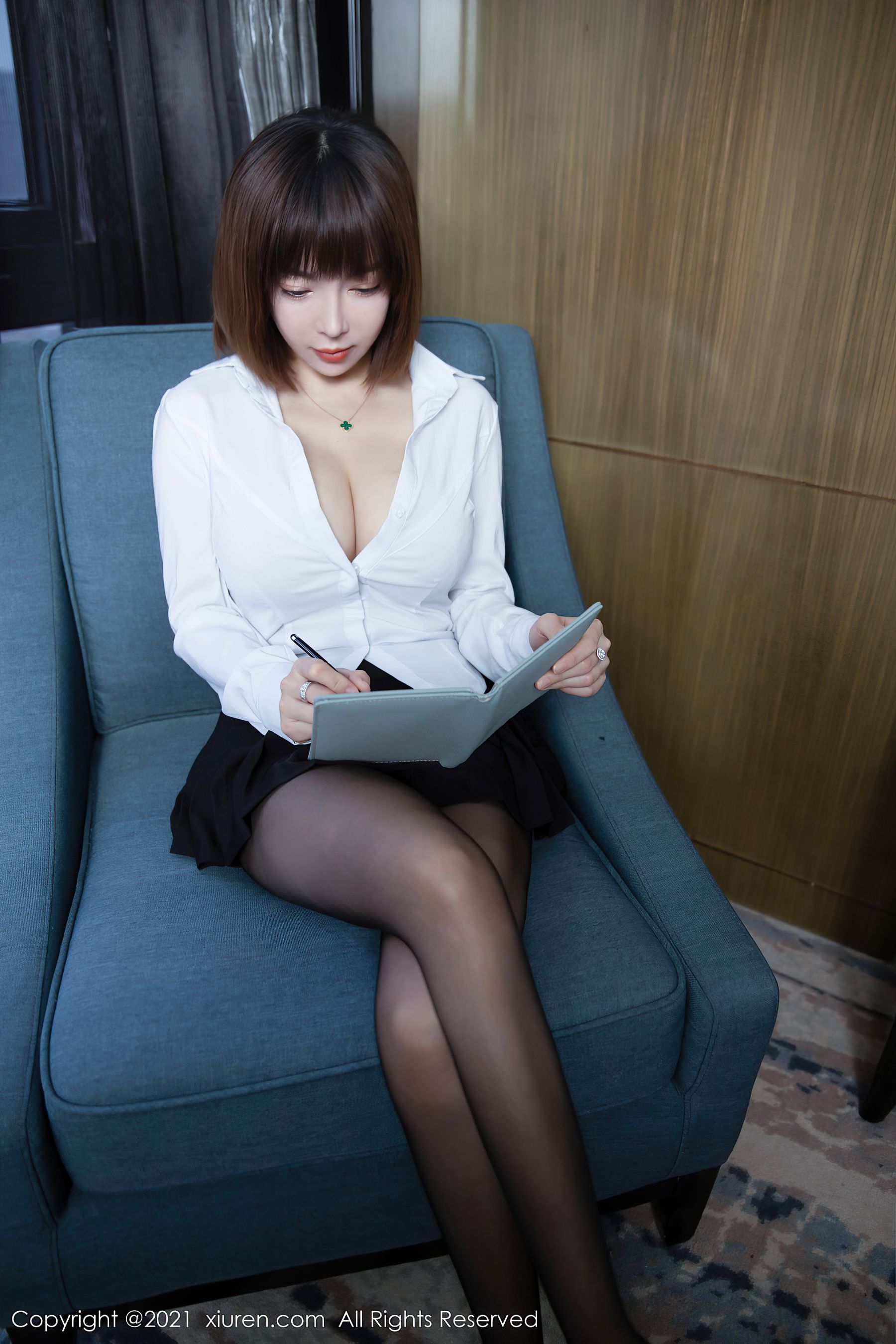 [秀人XIUREN] No.3151 大白兔吖·合集-妙妙屋