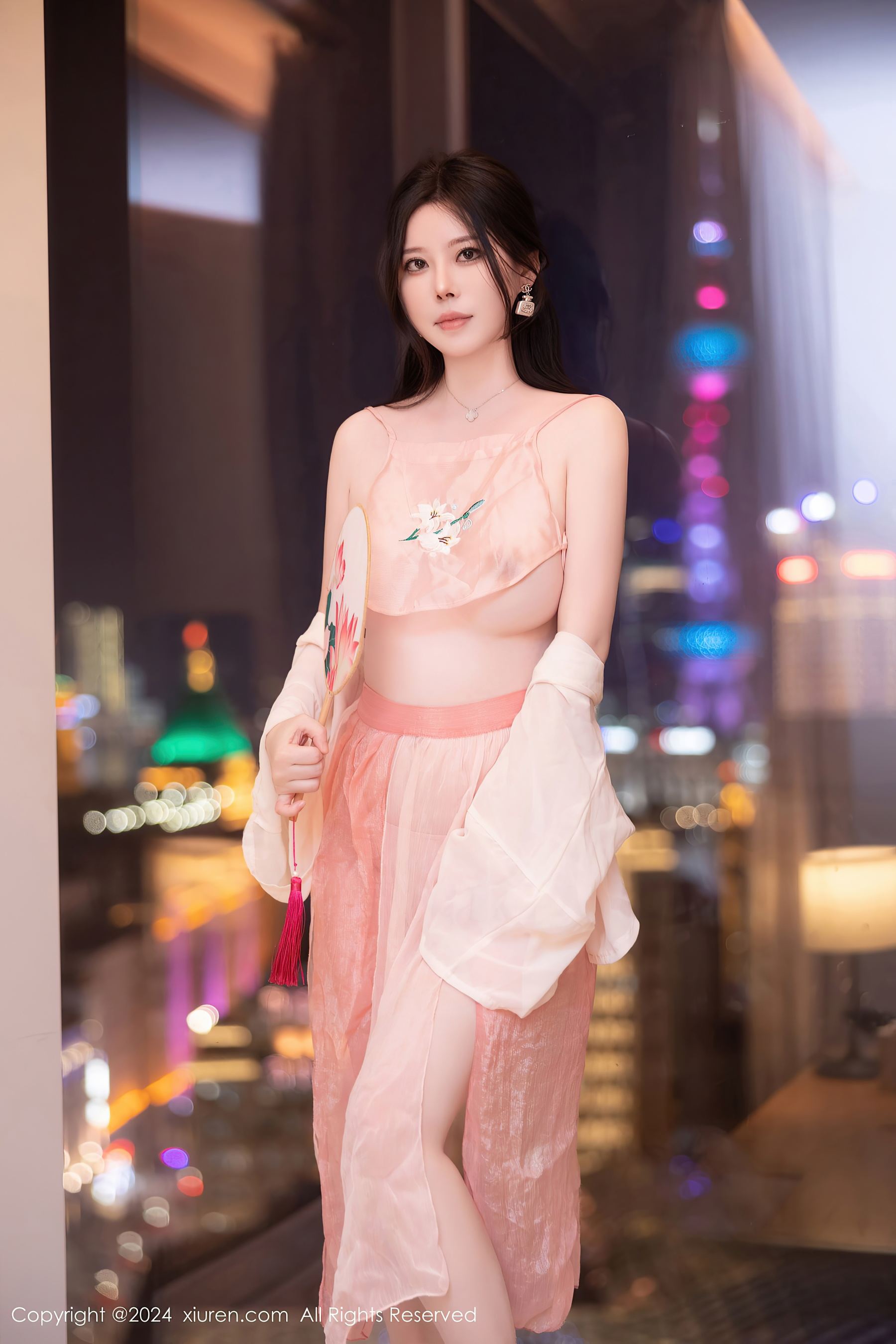[XiuRen秀人网] No.8503 白茹雪abby 美腿性感·合集-妙妙屋