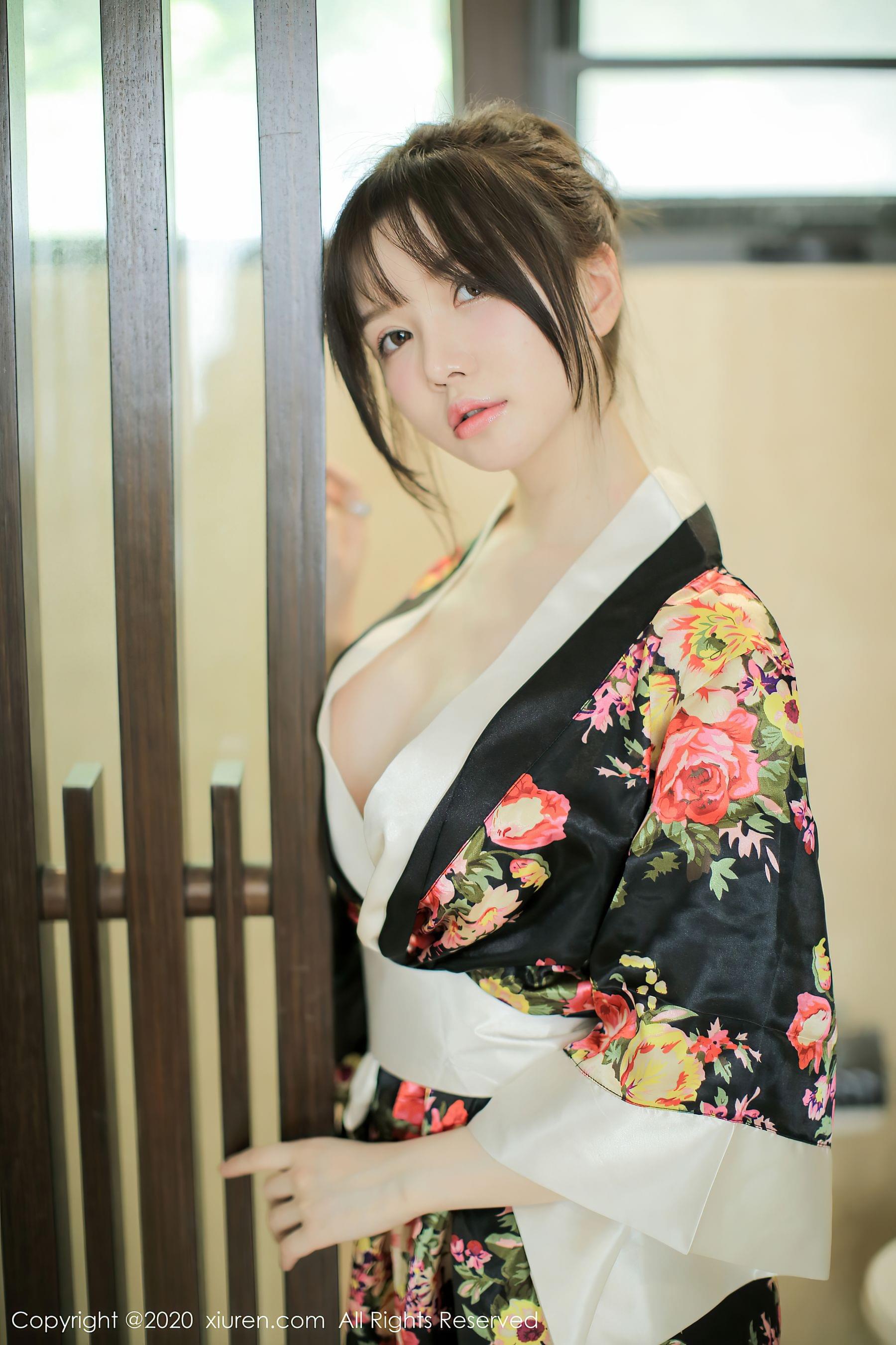 [秀人XiuRen] No.2581 糯美子Mini·合集-妙妙屋