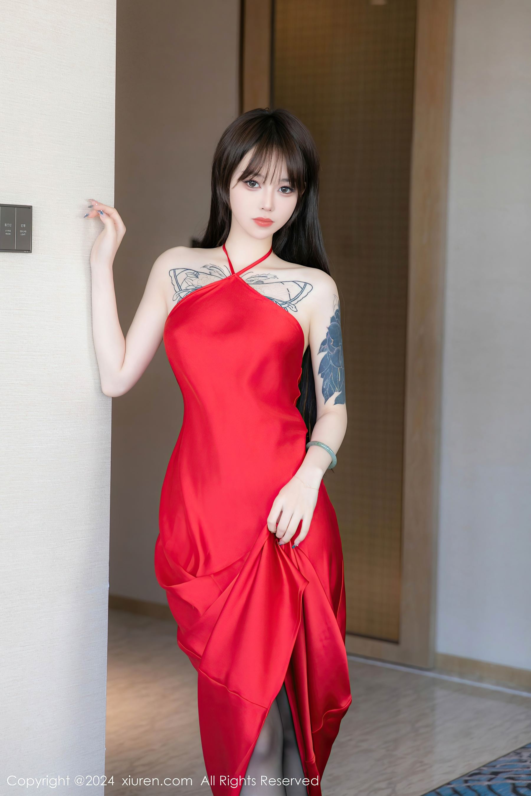 [XiuRen秀人网] No.8630 奶瓶. 长裙美腿·合集-妙妙屋