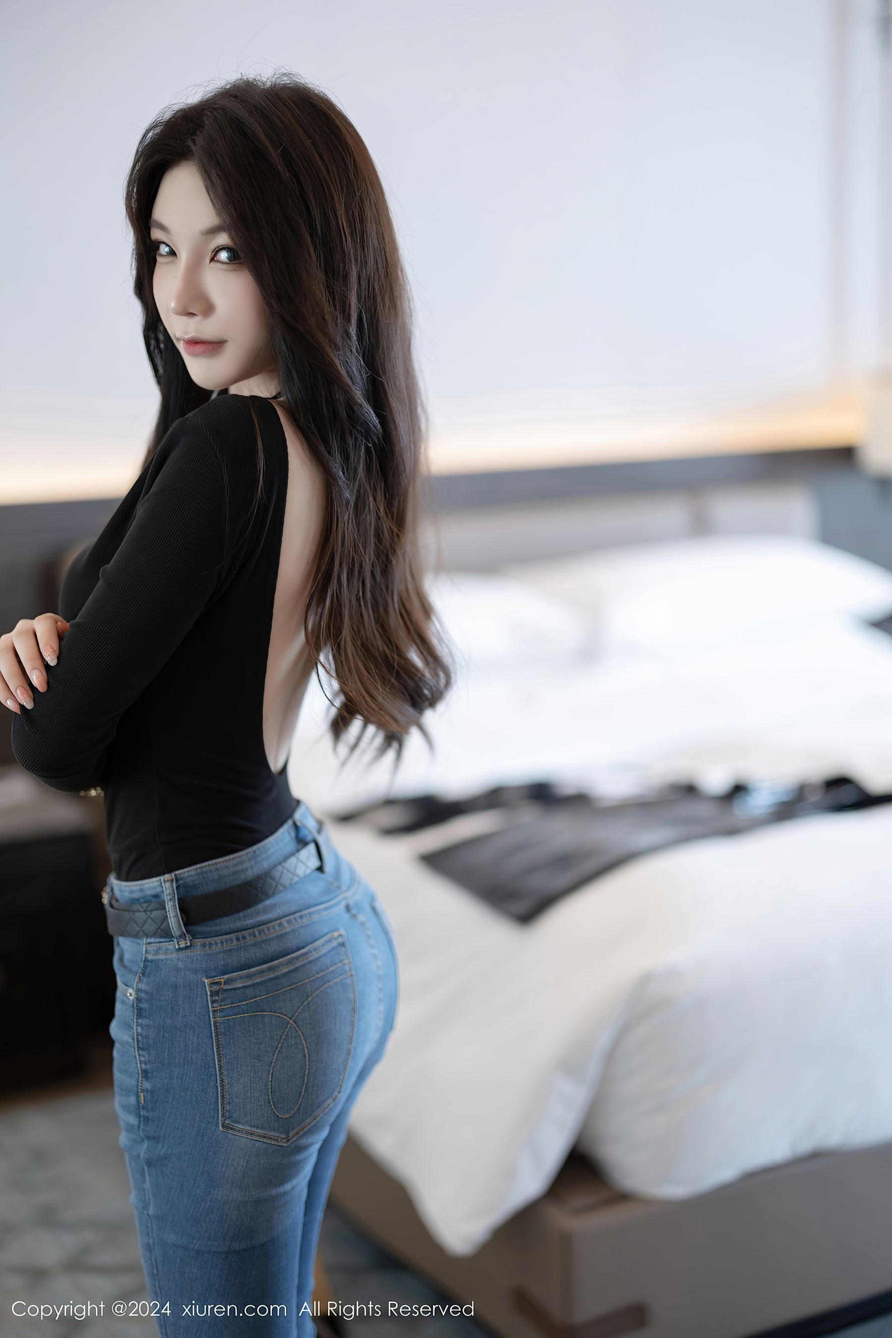 [XiuRen秀人网] No.8385 徐莉芝Booty 黑丝美腿·合集-妙妙屋
