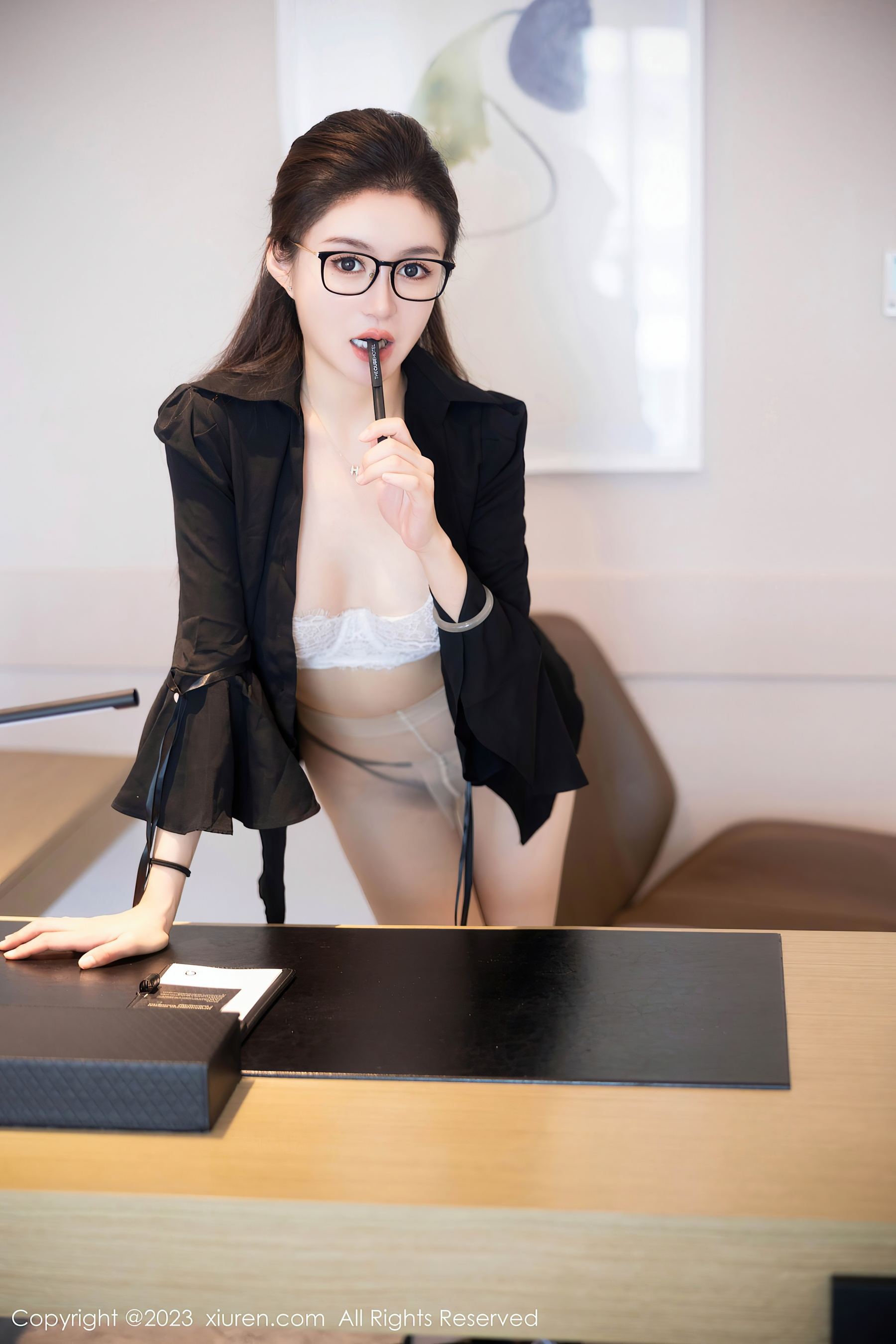 [XiuRen秀人网] No.7549 唐宁宁 短裙美腿·合集-妙妙屋
