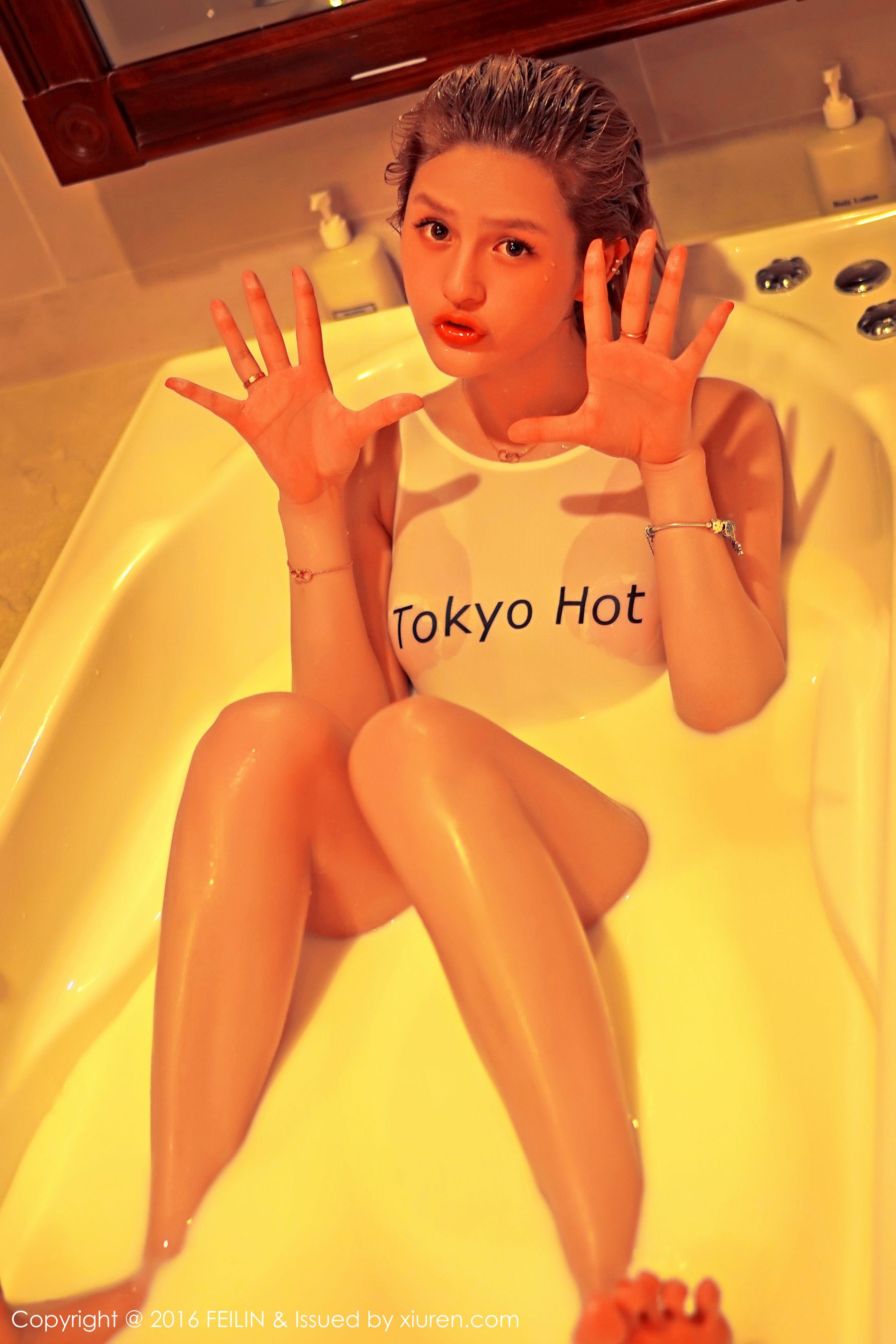 史雯Swan《Tokyo Hot湿身+蕾丝内衣》 [嗲囡囡FEILIN] Vol.037·合集-妙妙屋