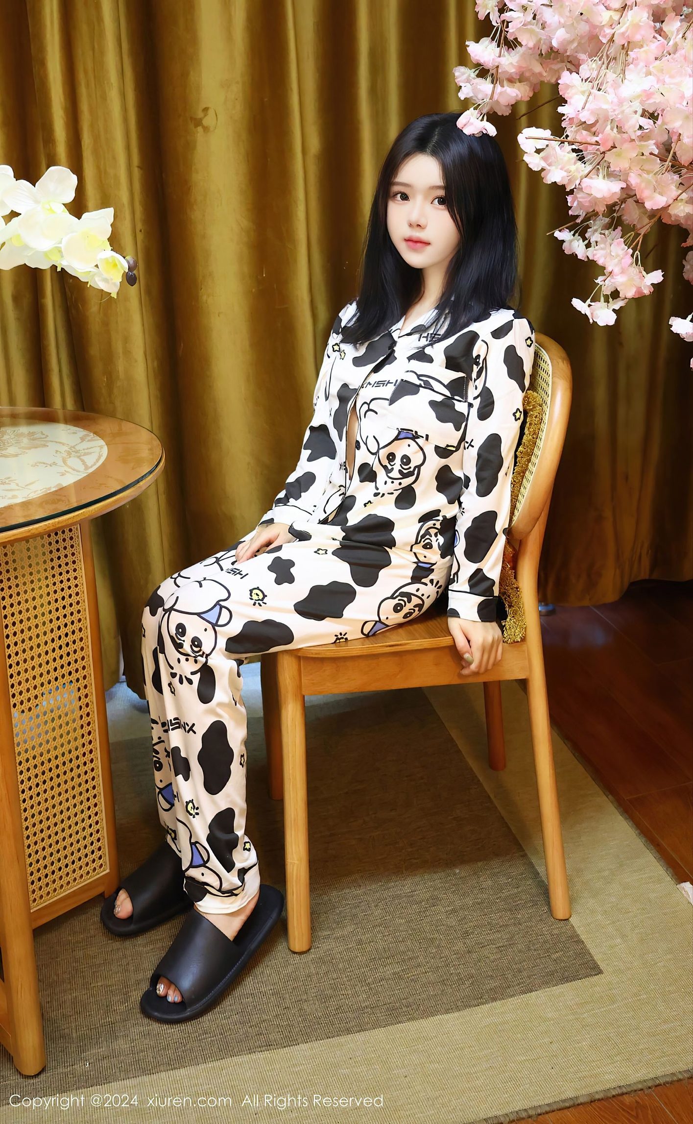 [XiuRen秀人网] No.8517 小薯条nienie 美臀性感·合集-妙妙屋