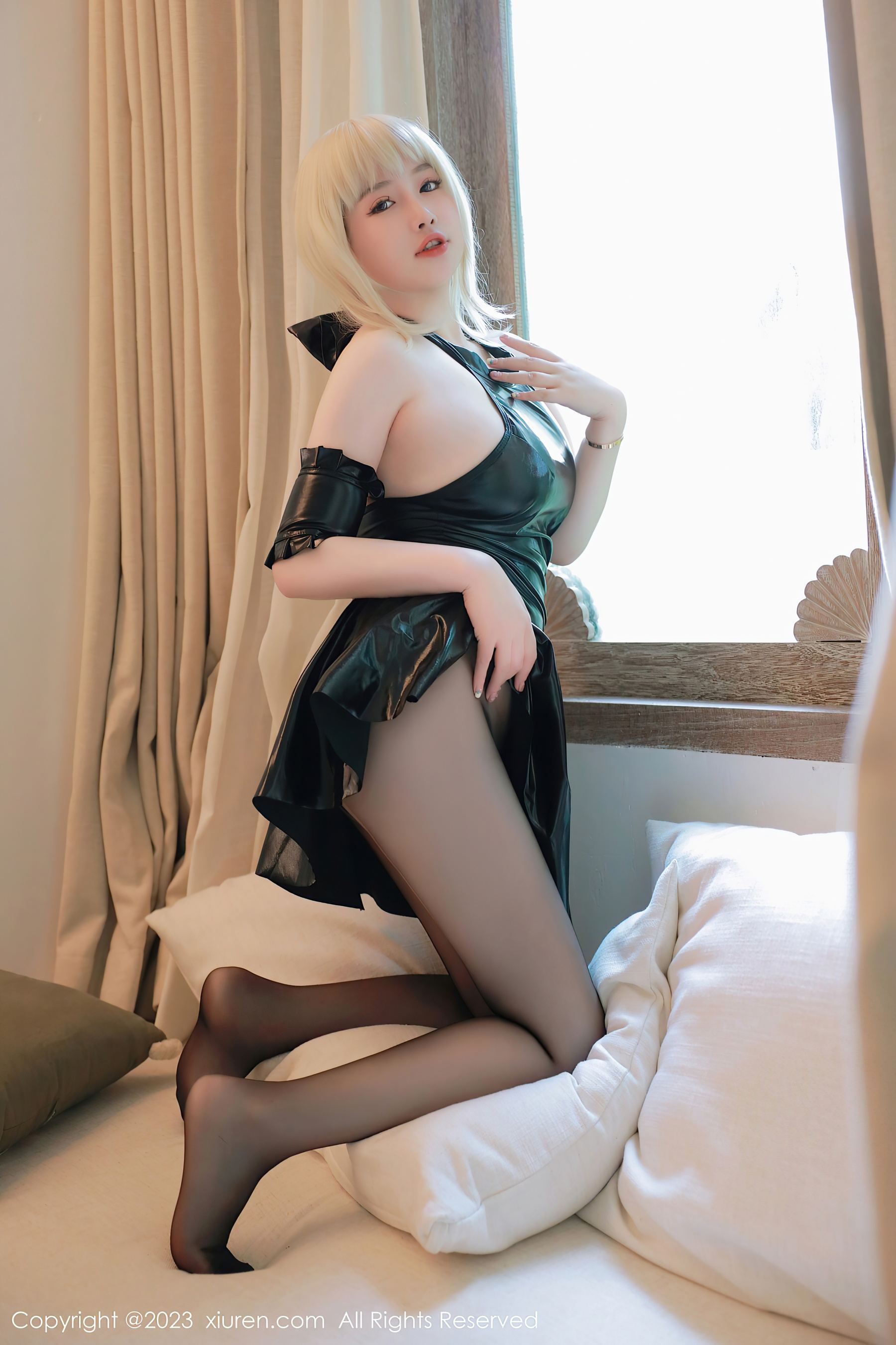[XiuRen秀人网] No.6984 养乐多DoDo 美腿黑丝·合集-妙妙屋
