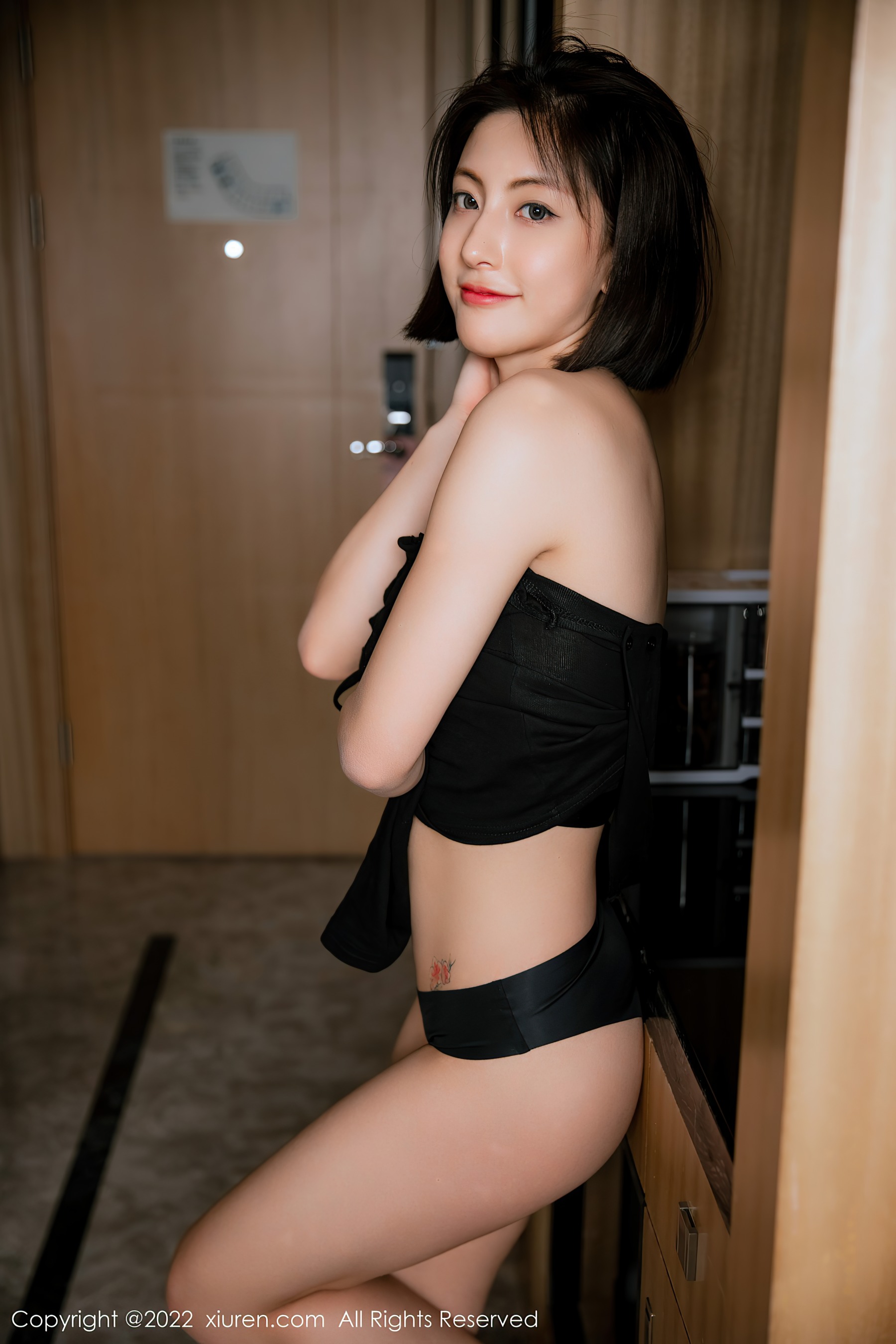[XiuRen秀人网] No.4603 林文文yooki 淑女美腿内衣诱惑·合集-妙妙屋