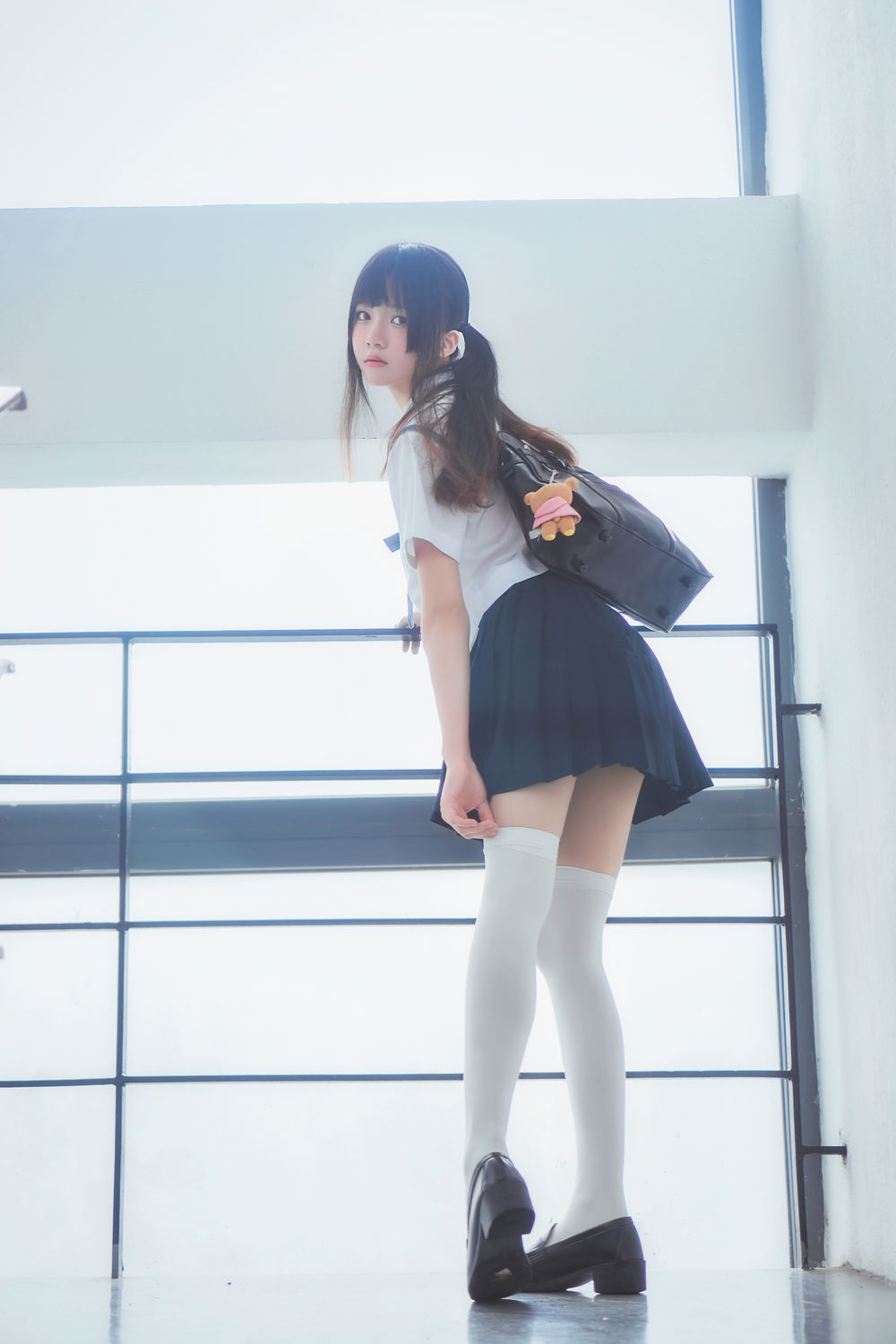 桜桃喵-No.042-蓝白水手服 [39P]·合集-妙妙屋