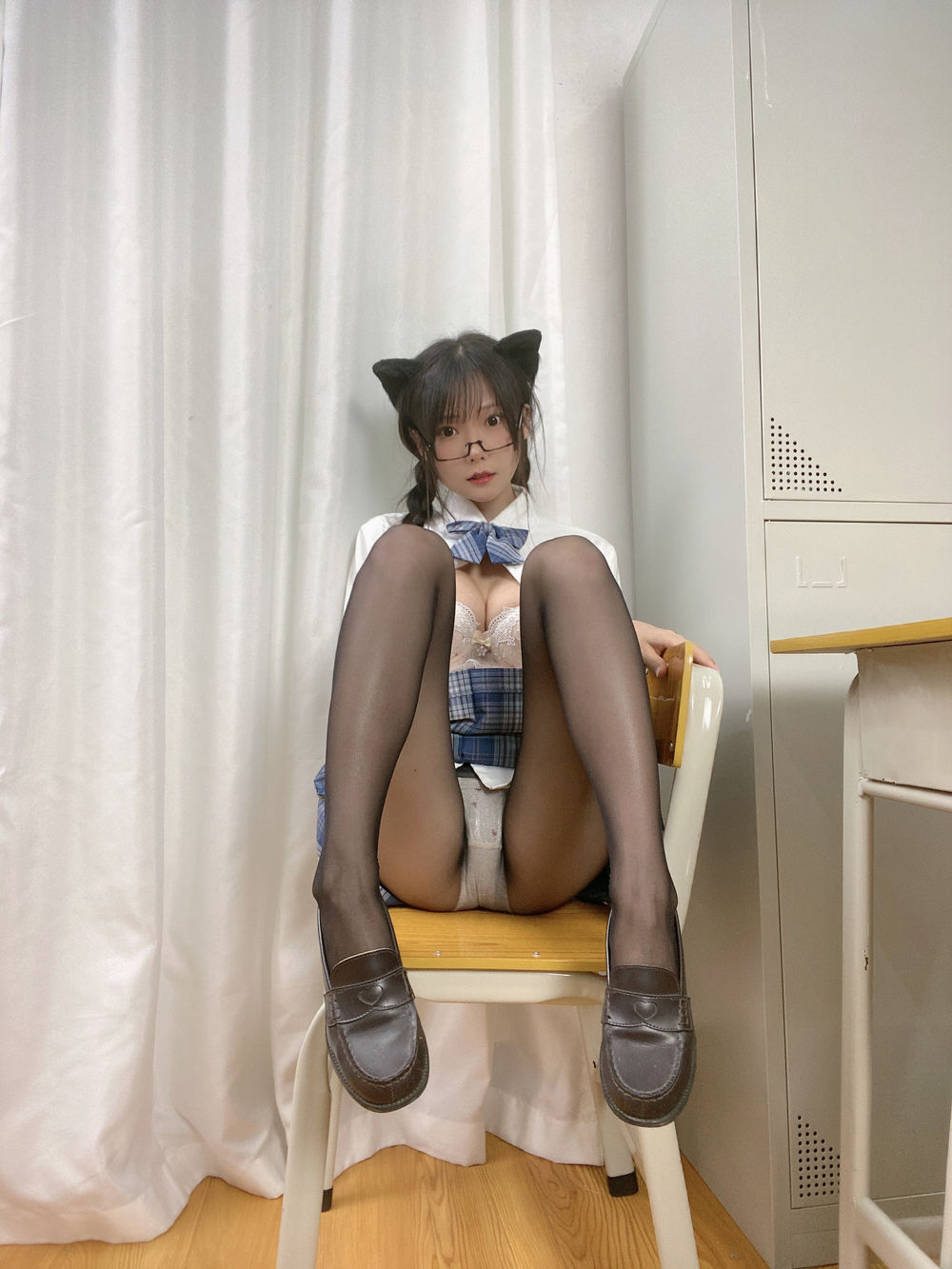 香草喵露露-No.029-小鹿乱撞 jk制服（自拍） [39P]·合集-妙妙屋