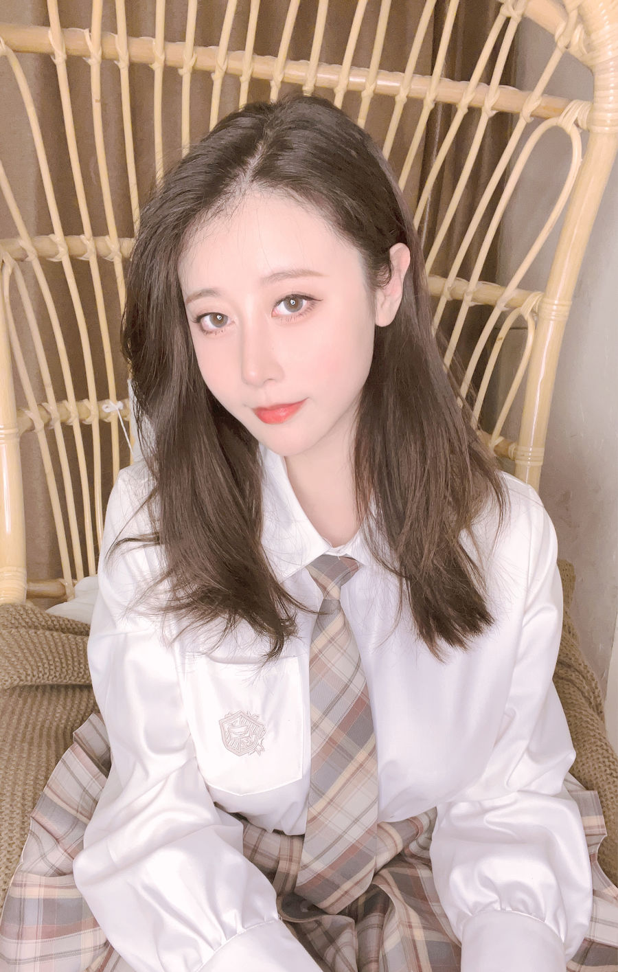 奈汐酱nice-No.059-34号自拍本 JK [53P]·合集-妙妙屋