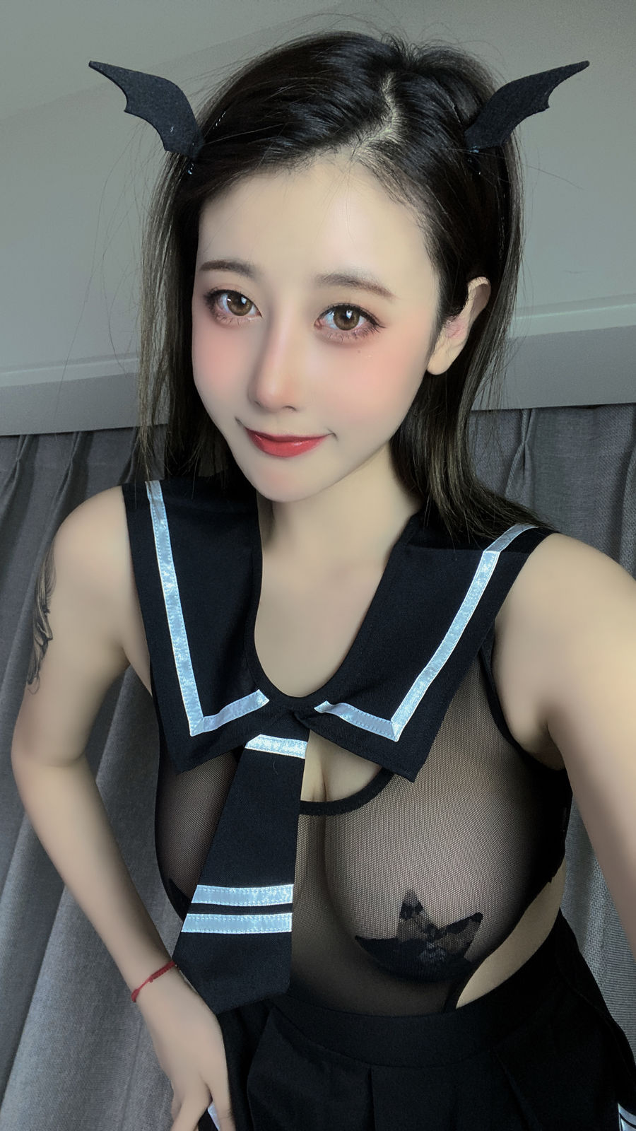 奈汐酱nice-No.055-特惠本 星星蕾丝 [39P]·合集-妙妙屋