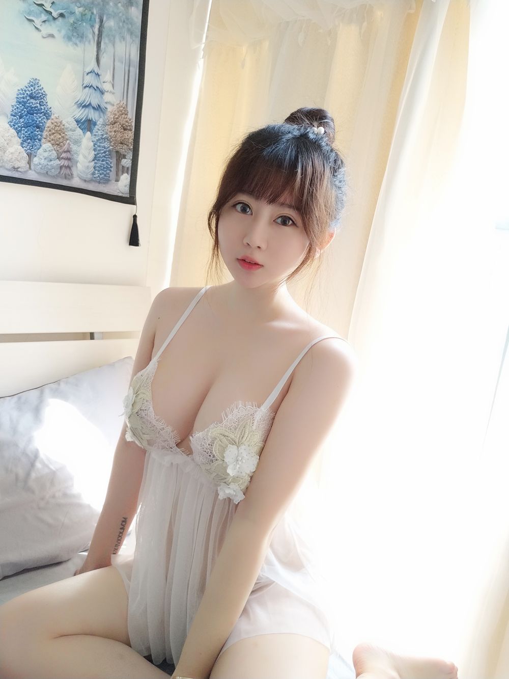 是依酱呀-No.008-依酱蕾丝内衣 [24P]·合集-妙妙屋