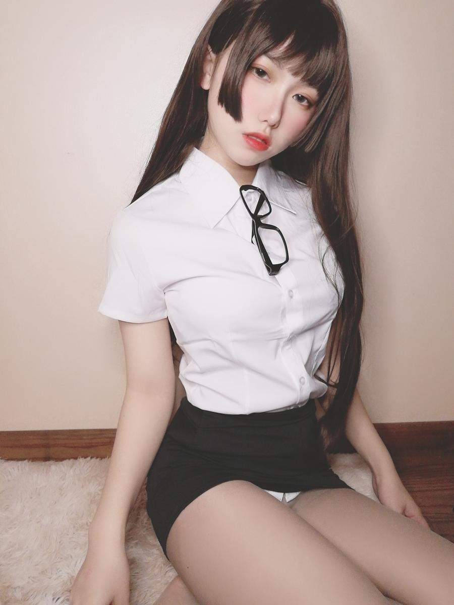 芋圆侑子-No.009-醉酒小秘书 [52P 3V]·合集-妙妙屋