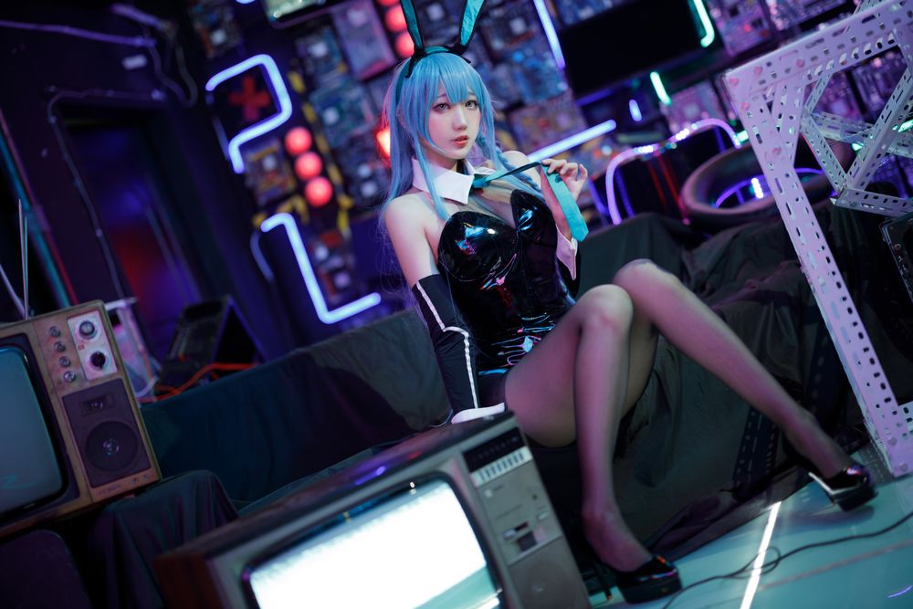 周叽是可爱兔兔-No.039-树城兔女郎 [28P]·合集-妙妙屋