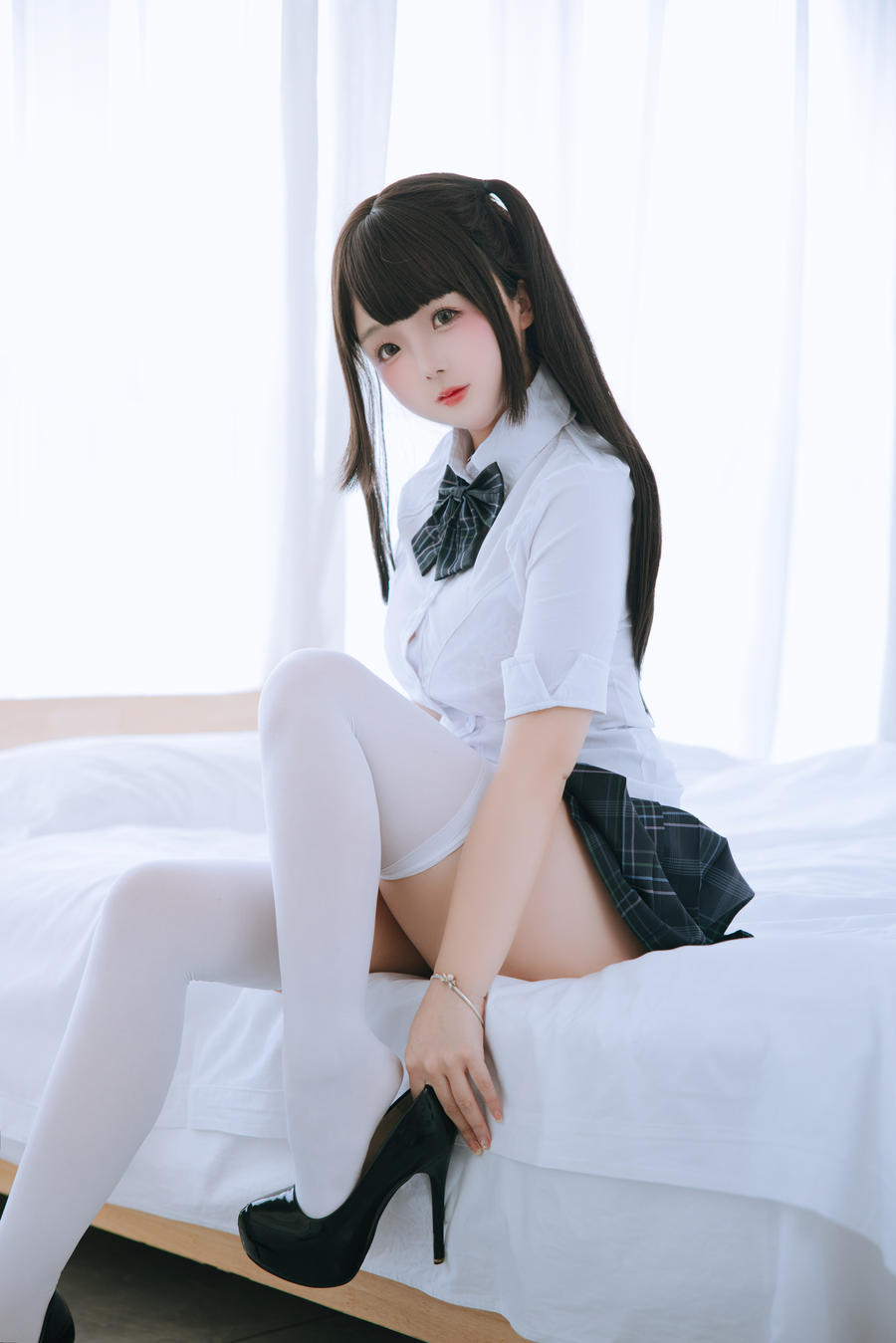 椎名莜(日奈娇)-No.145 – 学姐 [150P]·合集-妙妙屋