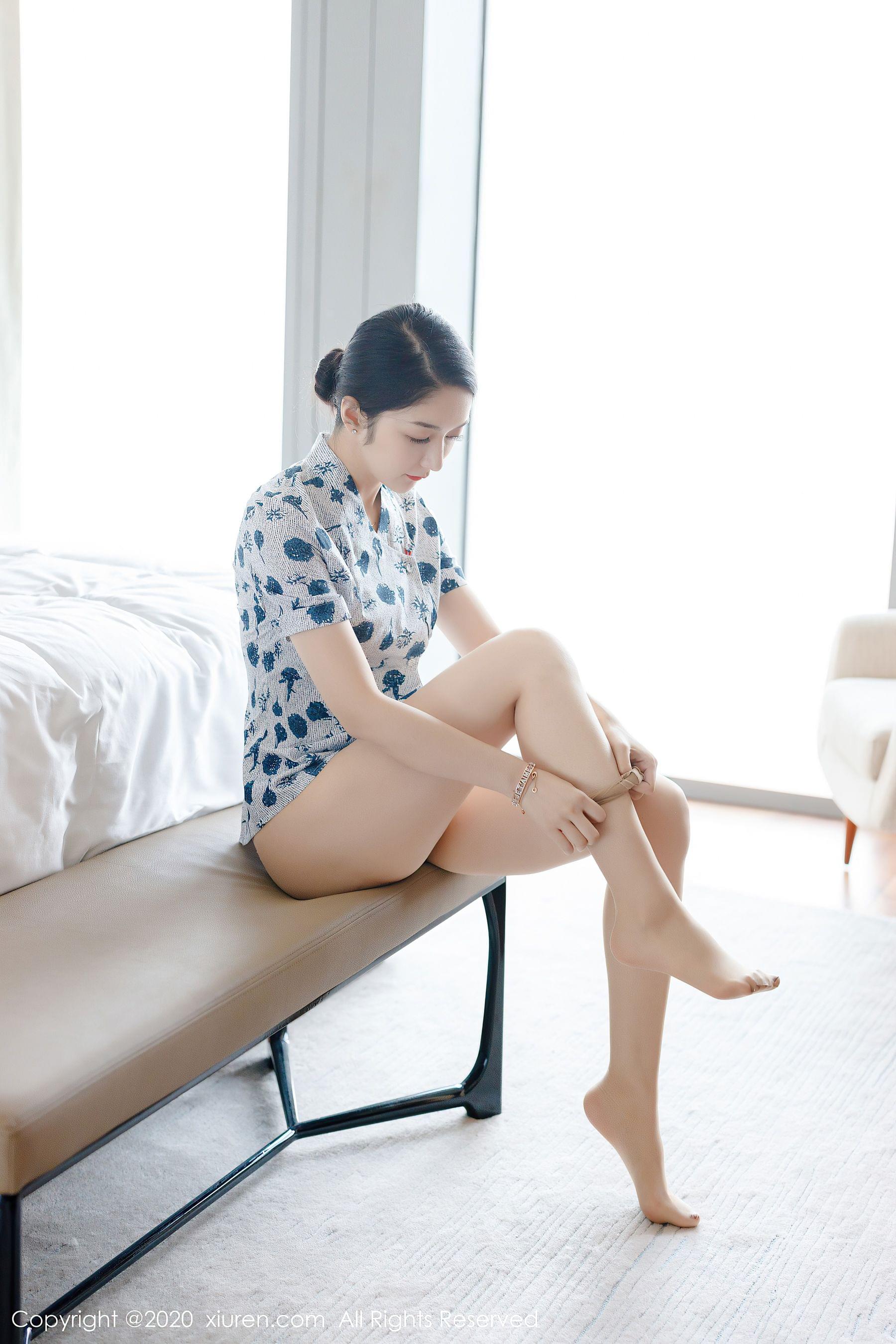 [秀人XIUREN] No.2305 Angela小热巴·合集-妙妙屋
