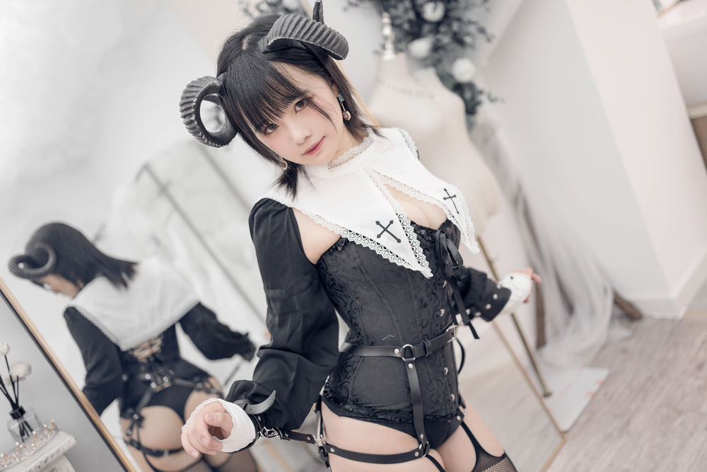 阿半今天很开心-No.008-束缚恶魔 [34P]·合集-妙妙屋
