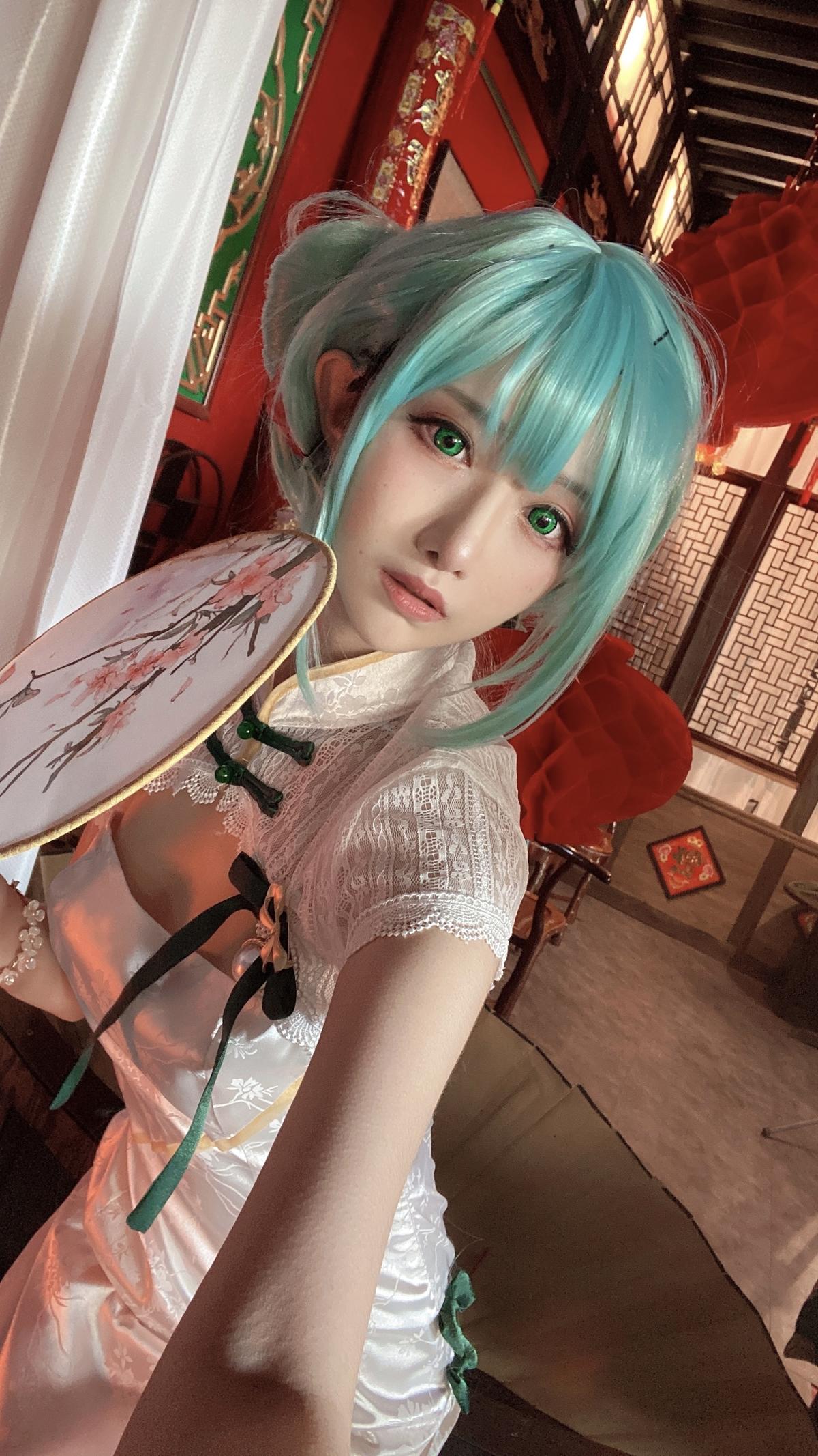 Shika小鹿鹿-No.103–初音 韶华旗袍 [14P 2V]·合集-妙妙屋