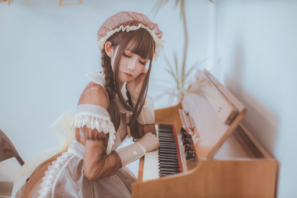 coser衣衣-No.005-透明女仆 [31P]·合集-妙妙屋