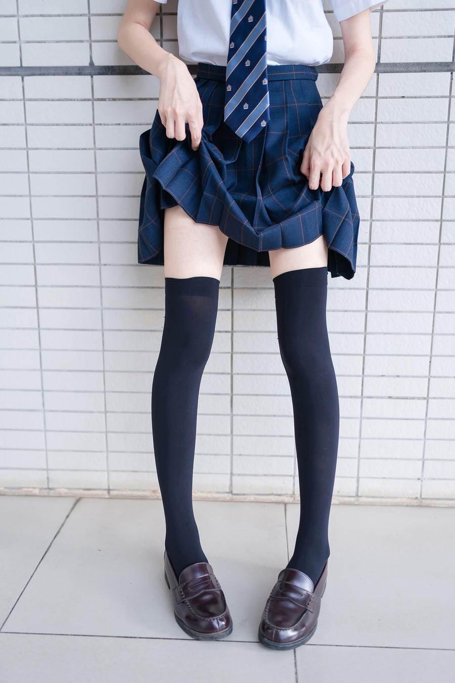 祖木子-No.007-午后阳光下的黑丝学妹 [47P]·合集-妙妙屋