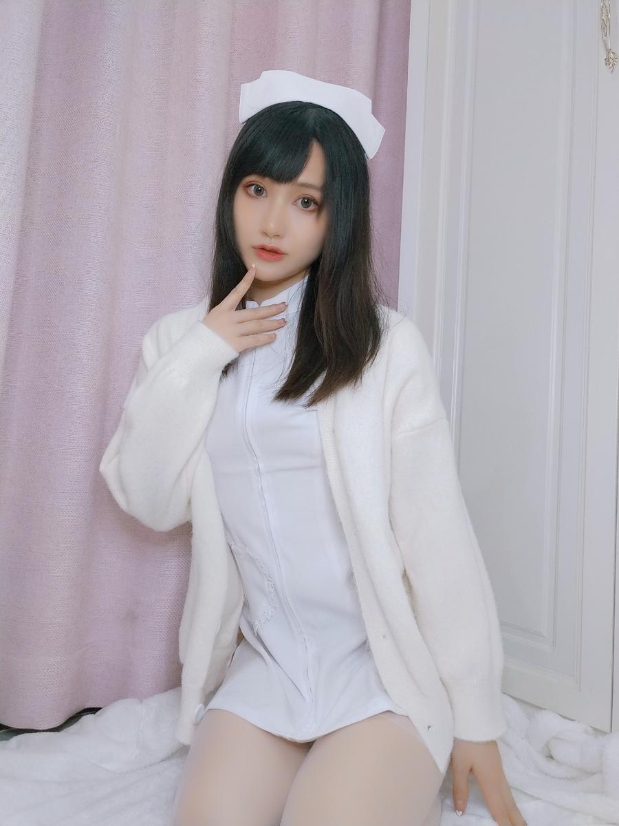 木之本果-No.002-真爱粉4月 看护妇 [12P]·合集-妙妙屋