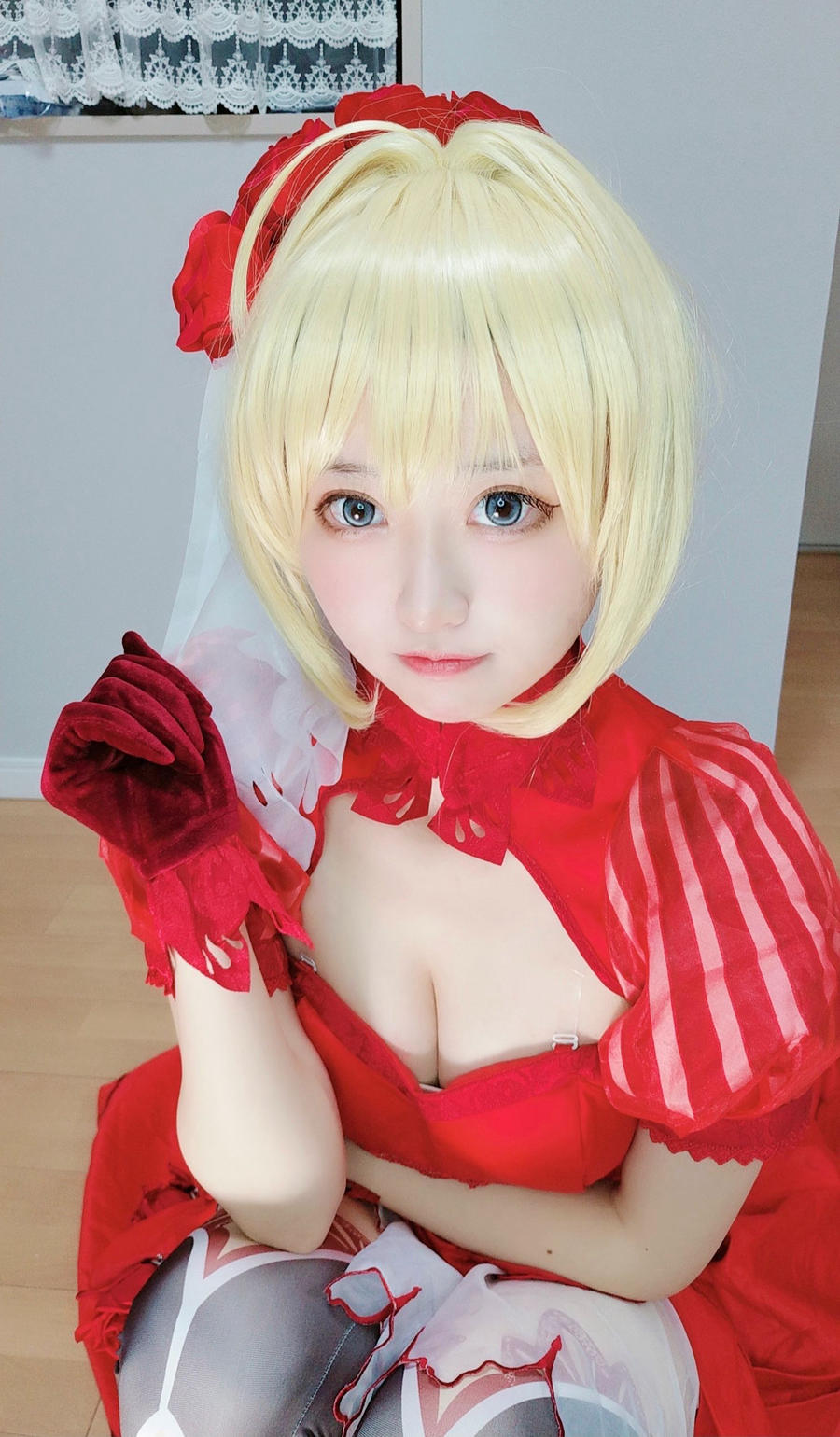 千阳(ちよ)-No.038-尼禄红礼服 [11P]·合集-妙妙屋