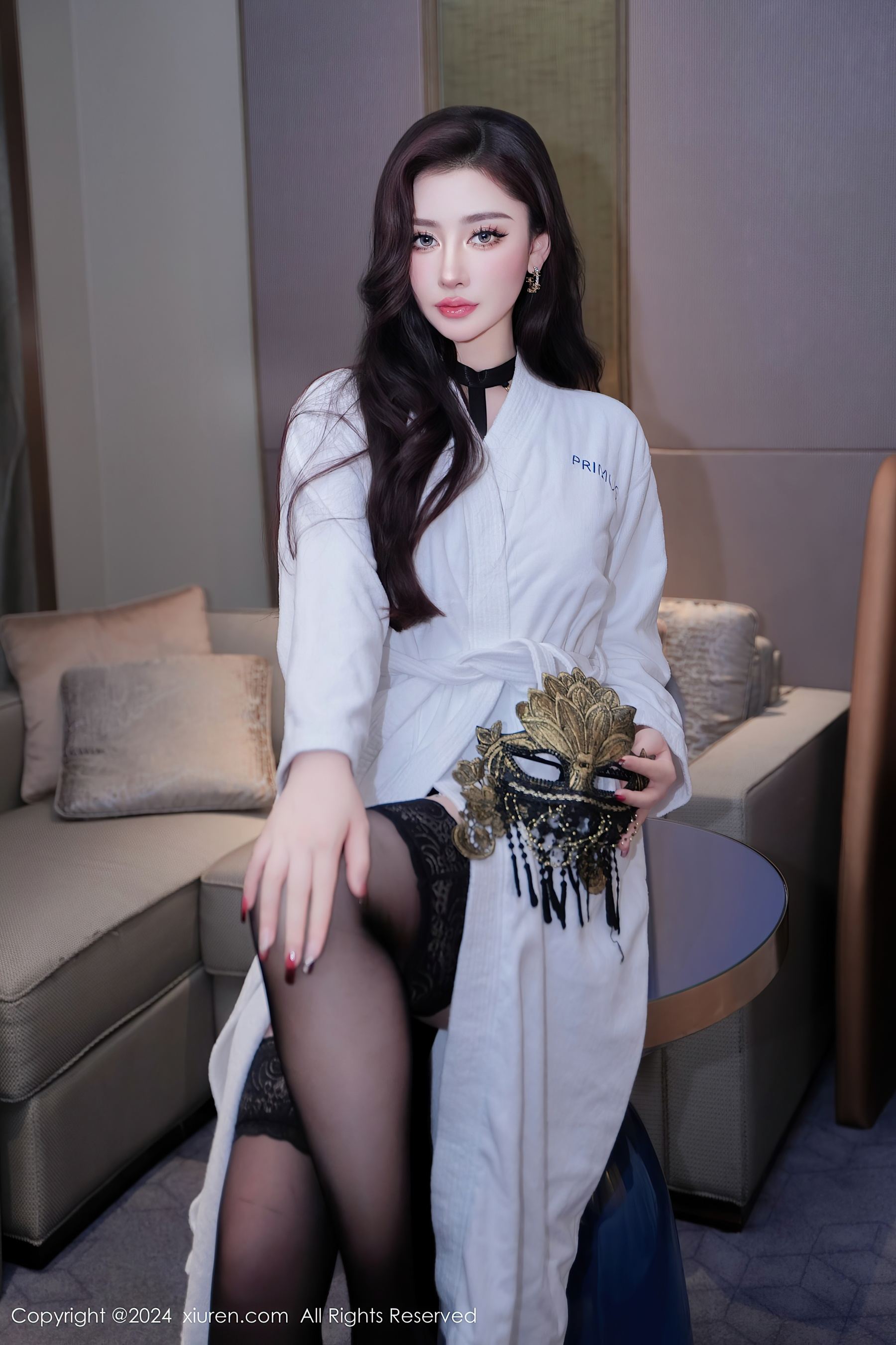 [XiuRen秀人网] No.9198 蕾蕾醒了没 黑丝美臀·合集-妙妙屋