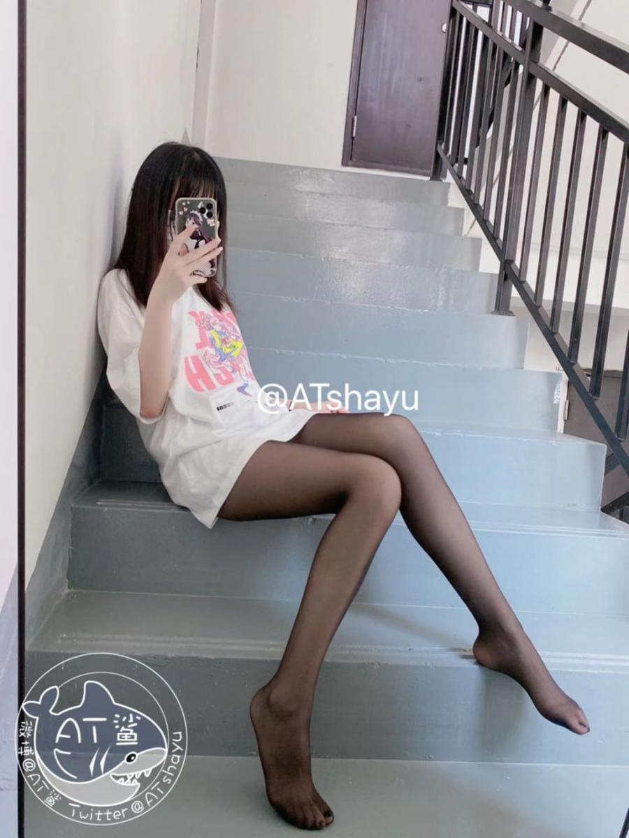 AT鲨-No.035 – 楼道里的黑丝 [44P]·合集-妙妙屋
