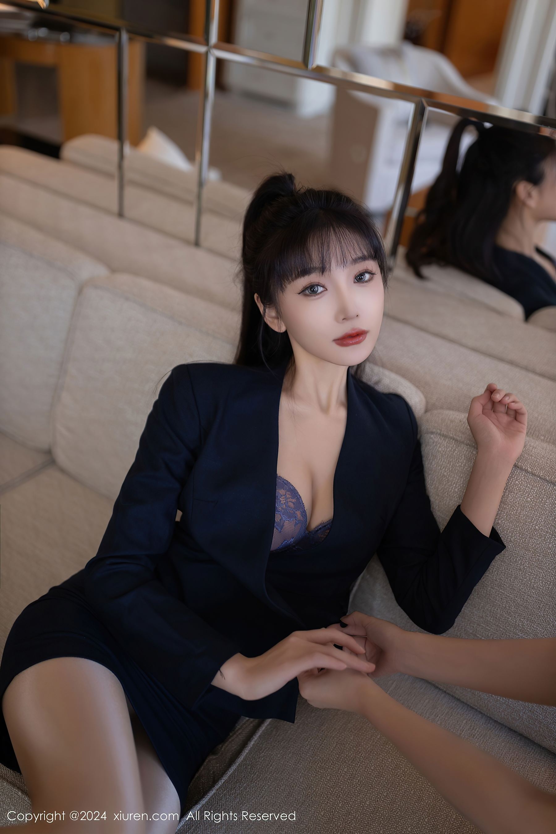 [XiuRen秀人网] No.9263 陆萱萱 丝袜美腿·合集-妙妙屋