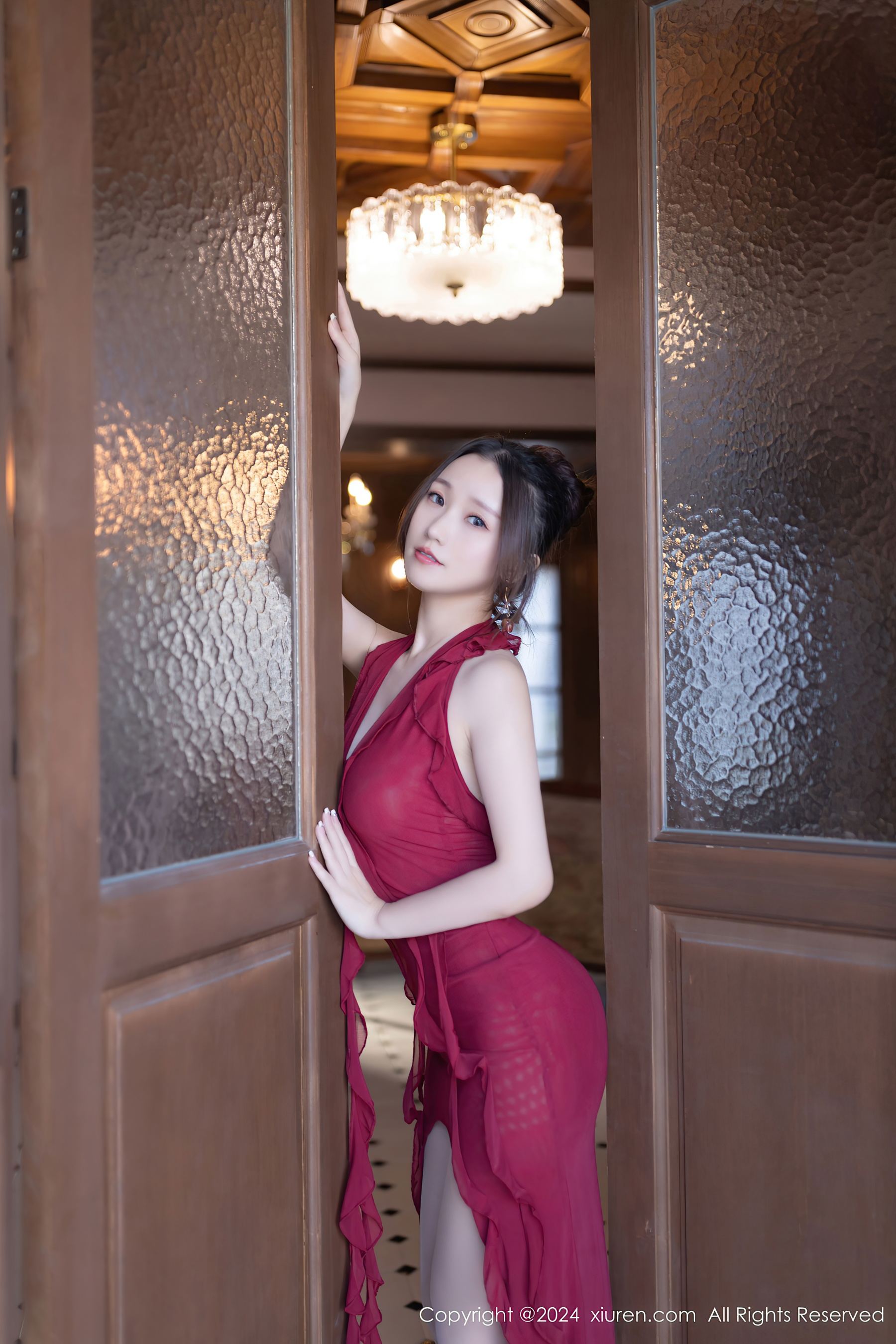 [XiuRen秀人网] No.9297 杏子Yada 丝袜美腿·合集-妙妙屋