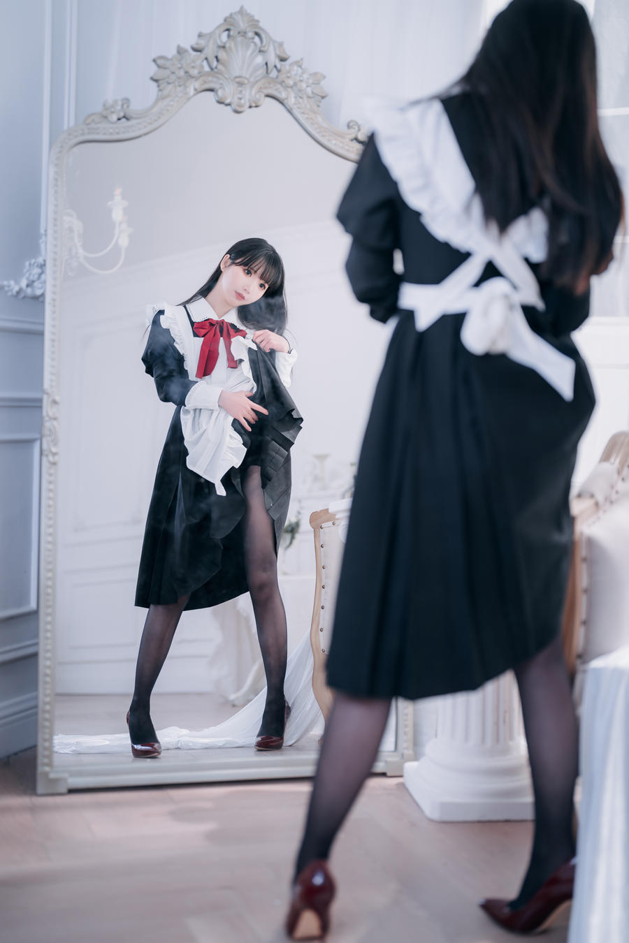 面饼仙儿-No.138 – 红高跟女仆 [30P]·合集-妙妙屋