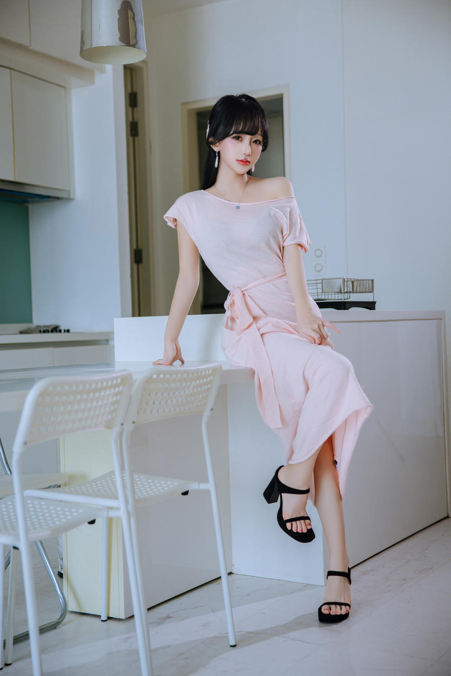 椎名莜(日奈娇)-No.245 – 太太 [137P 1V]·合集-妙妙屋