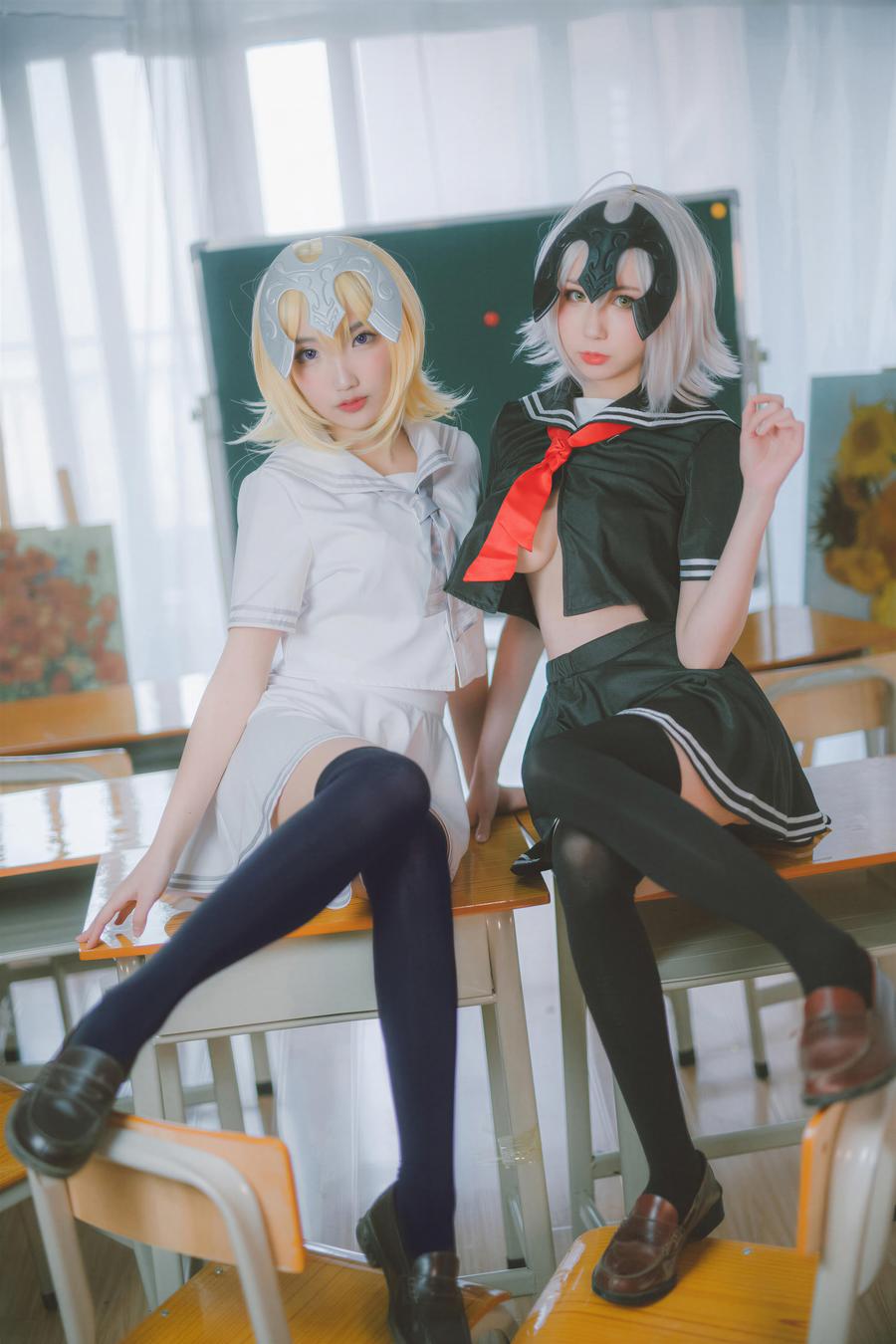 西园寺南歌-No.044 – 黑白贞德 JK制服 [24P]·合集-妙妙屋